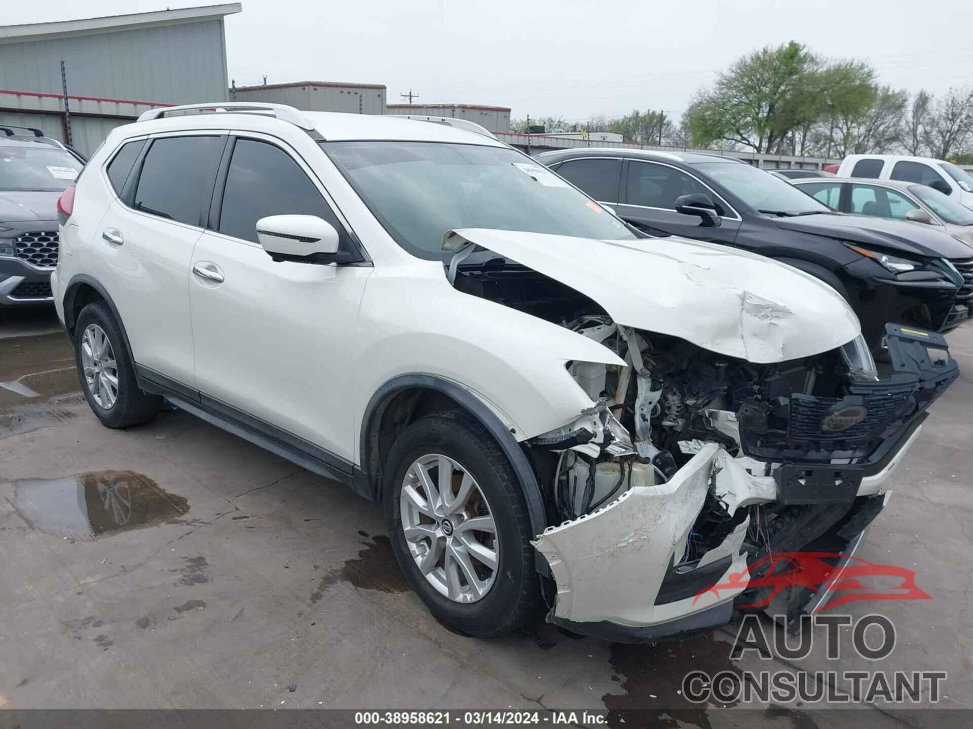 NISSAN ROGUE 2018 - KNMAT2MV6JP515784