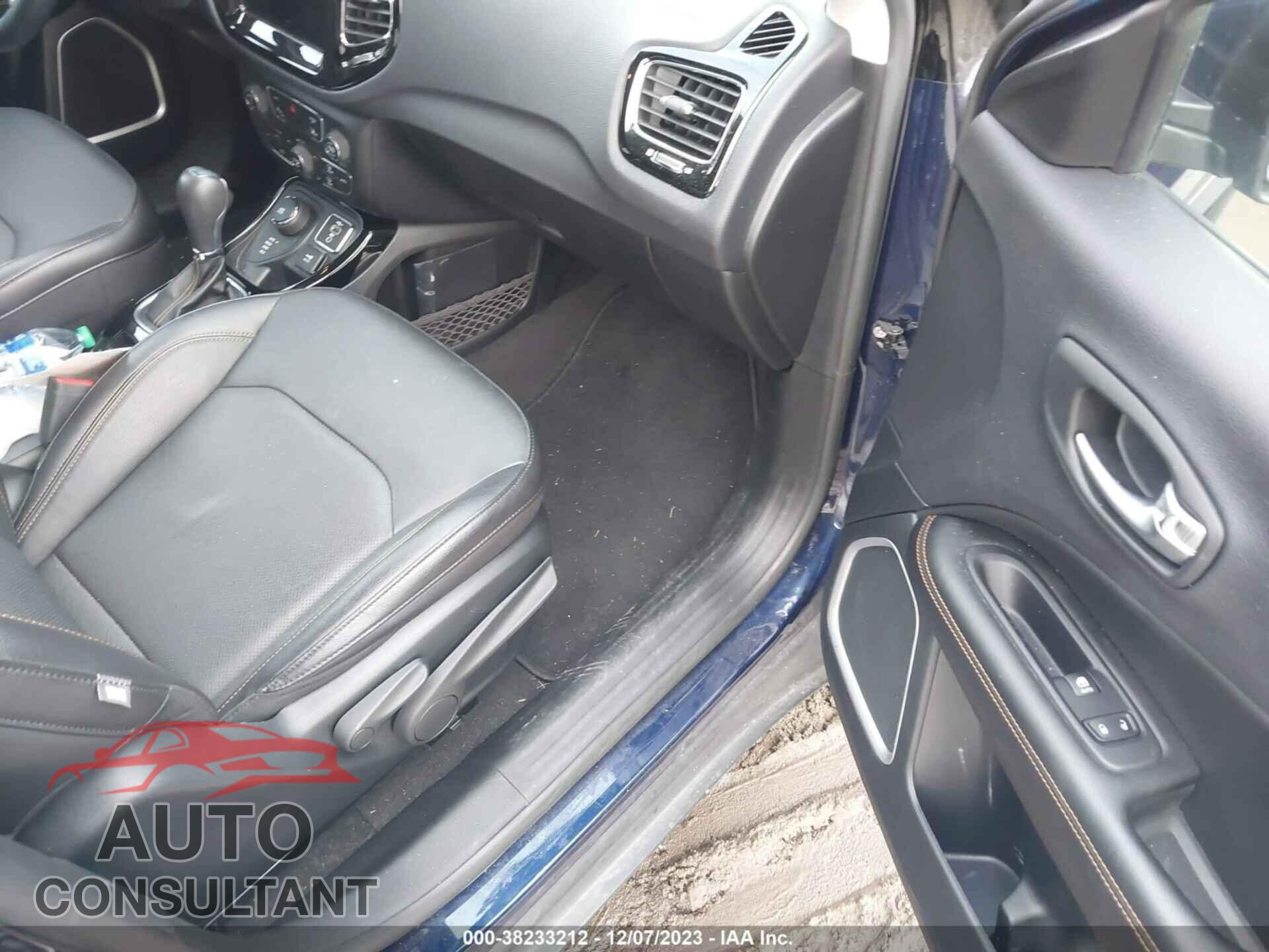 JEEP COMPASS 2021 - 3C4NJDCB3MT536263