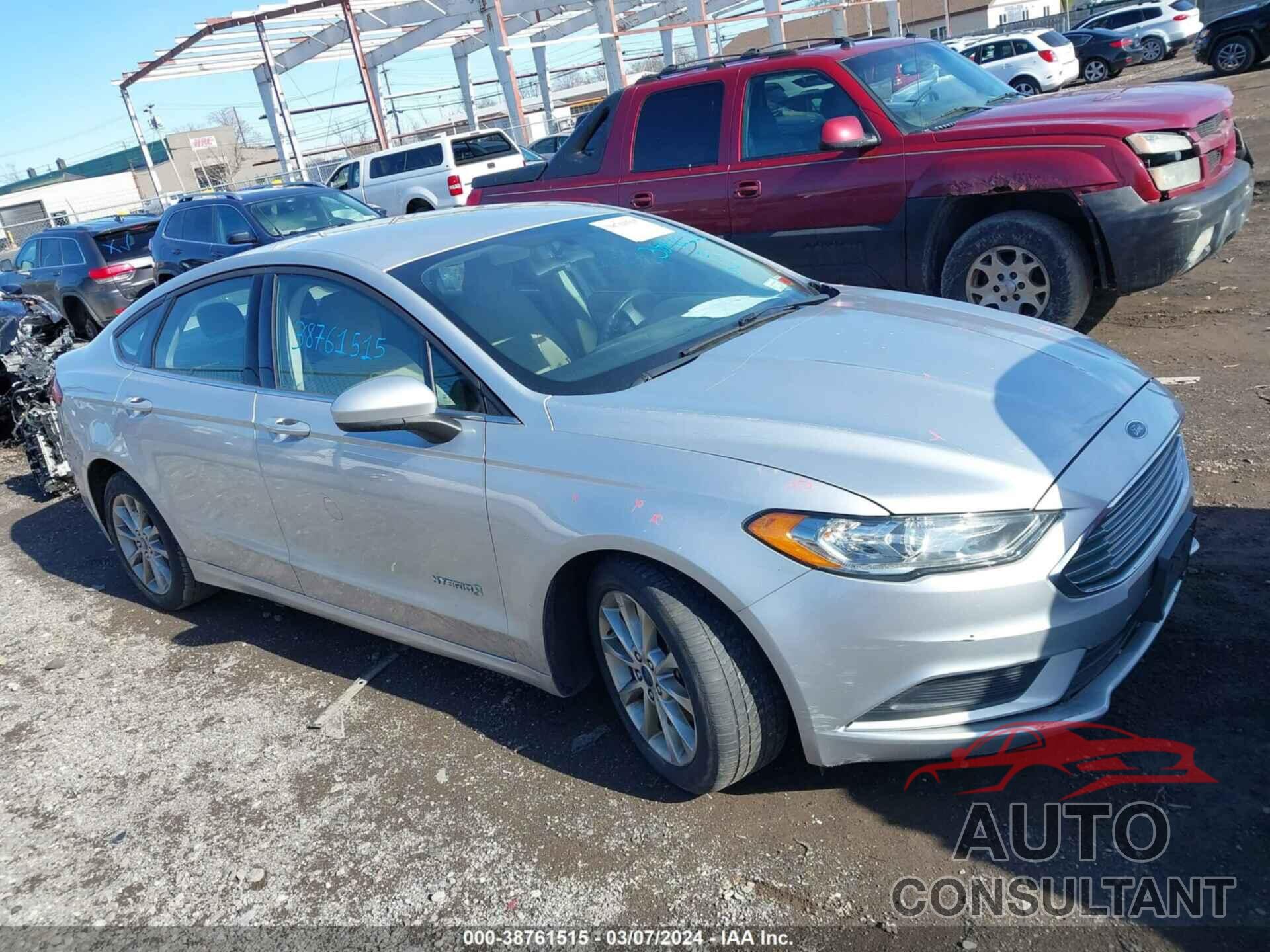 FORD FUSION HYBRID 2017 - 3FA6P0LU0HR279813