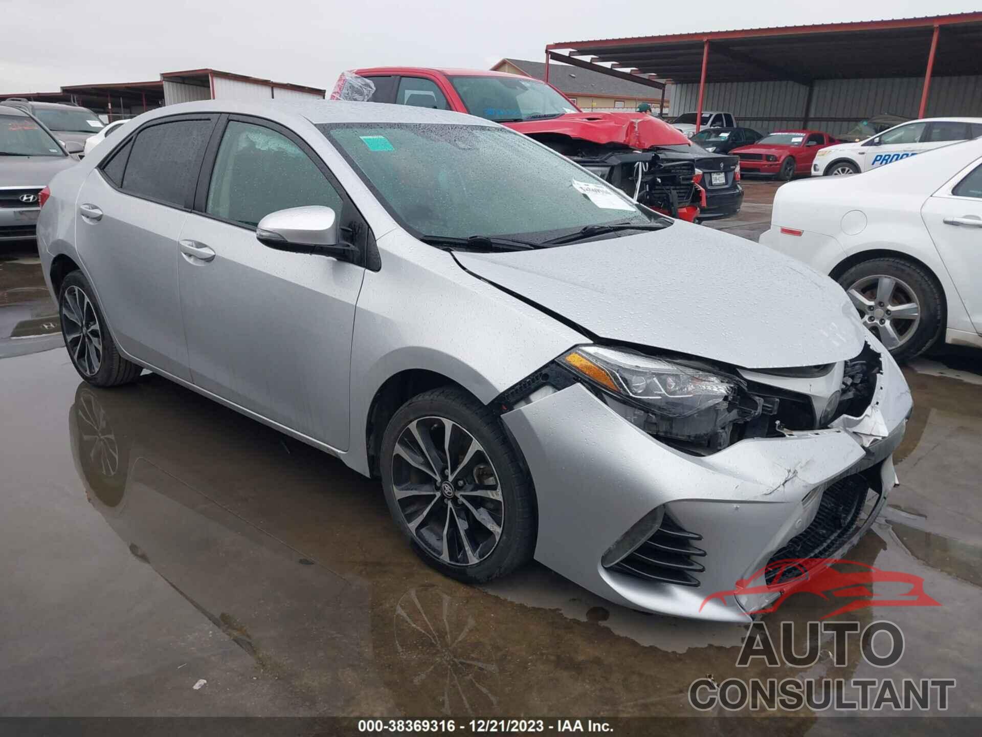 TOYOTA COROLLA 2018 - 5YFBURHEXJP798693