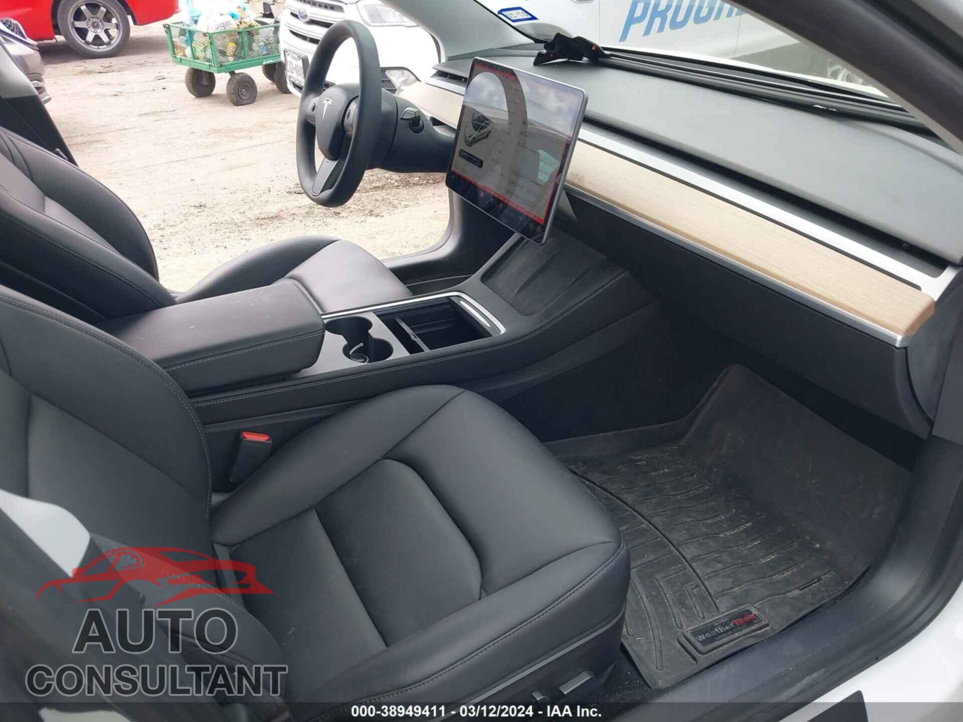 TESLA MODEL 3 2021 - 5YJ3E1EA9MF998405