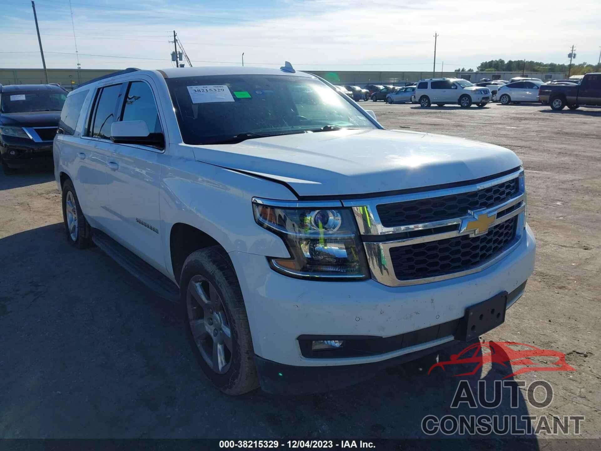 CHEVROLET SUBURBAN 2017 - 1GNSCHKC2HR279083