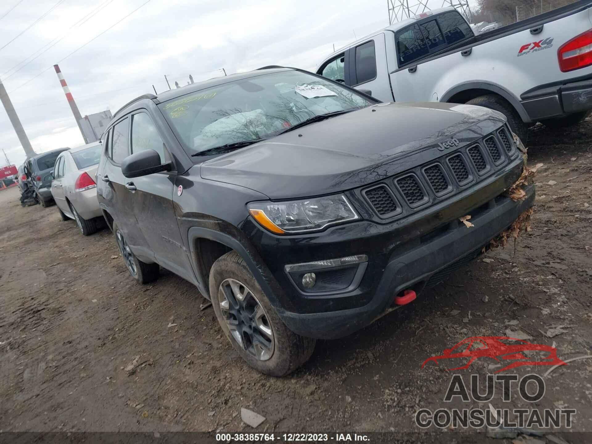 JEEP COMPASS 2018 - 3C4NJDDB3JT131627