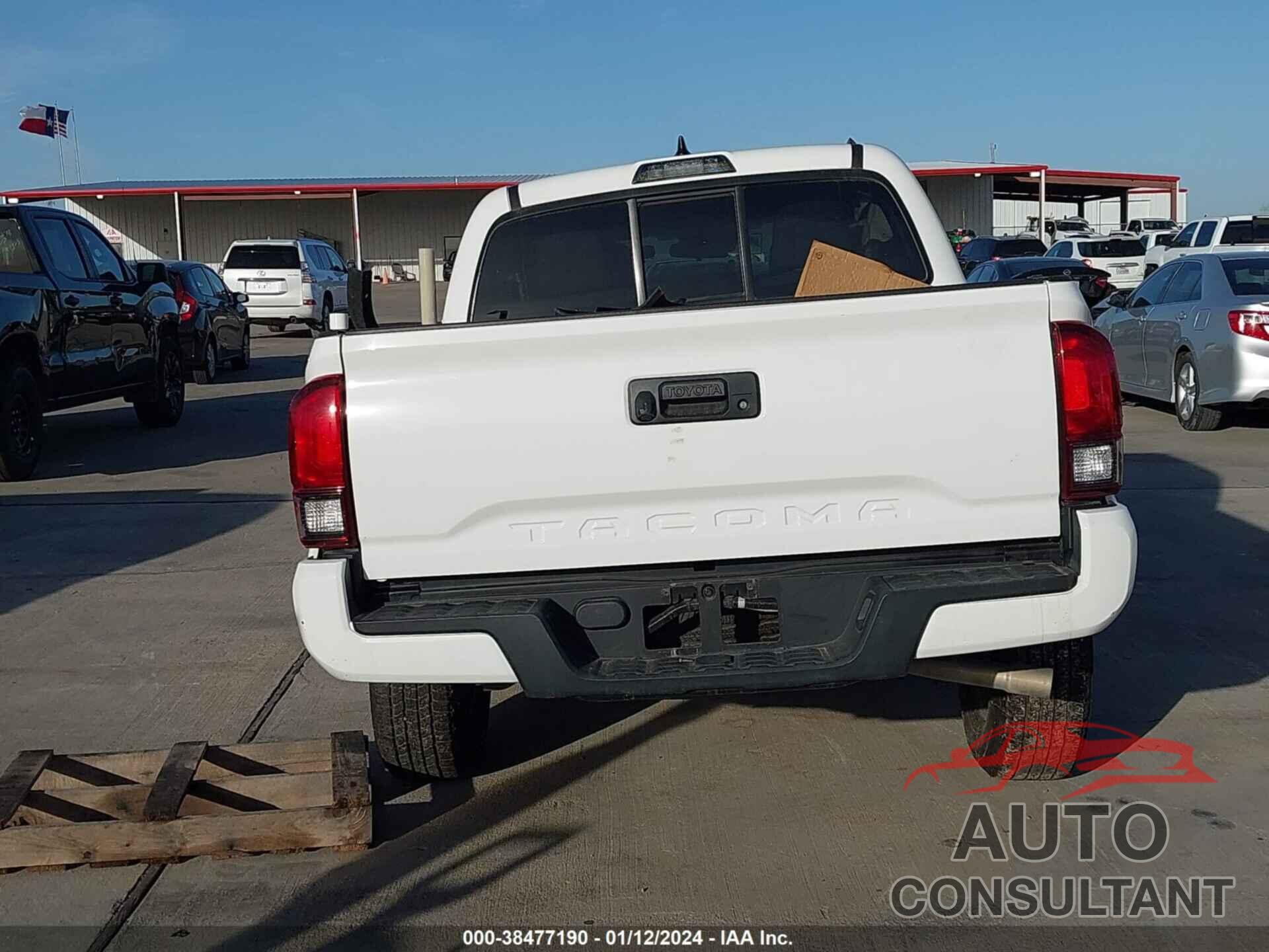 TOYOTA TACOMA 2019 - 5TFAX5GN8KX143349