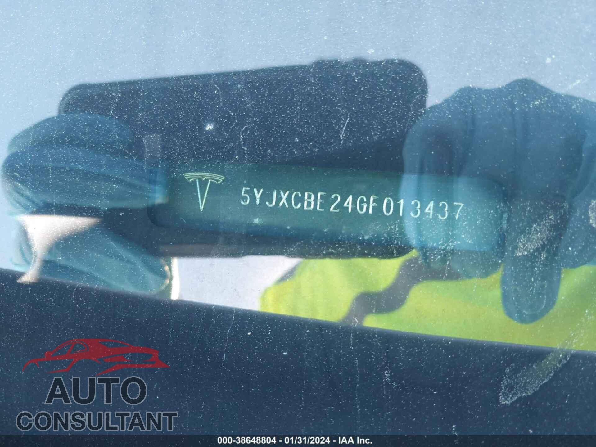 TESLA MODEL X 2016 - 5YJXCBE24GF013437