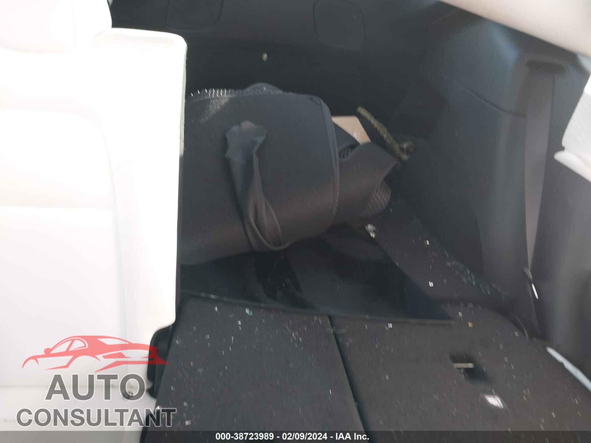 TESLA MODEL Y 2021 - 5YJYGDEF7MF097949