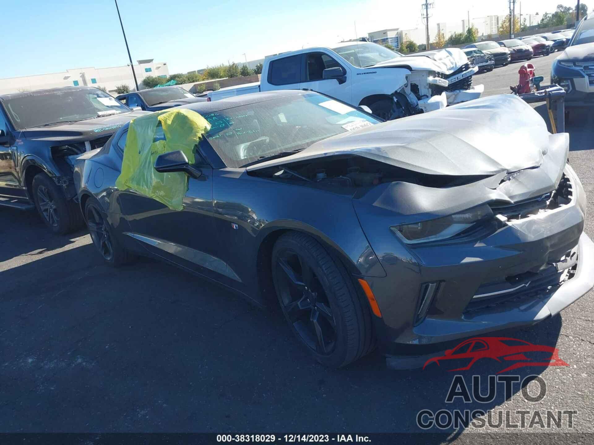 CHEVROLET CAMARO 2018 - 1G1FD1RS0J0140391