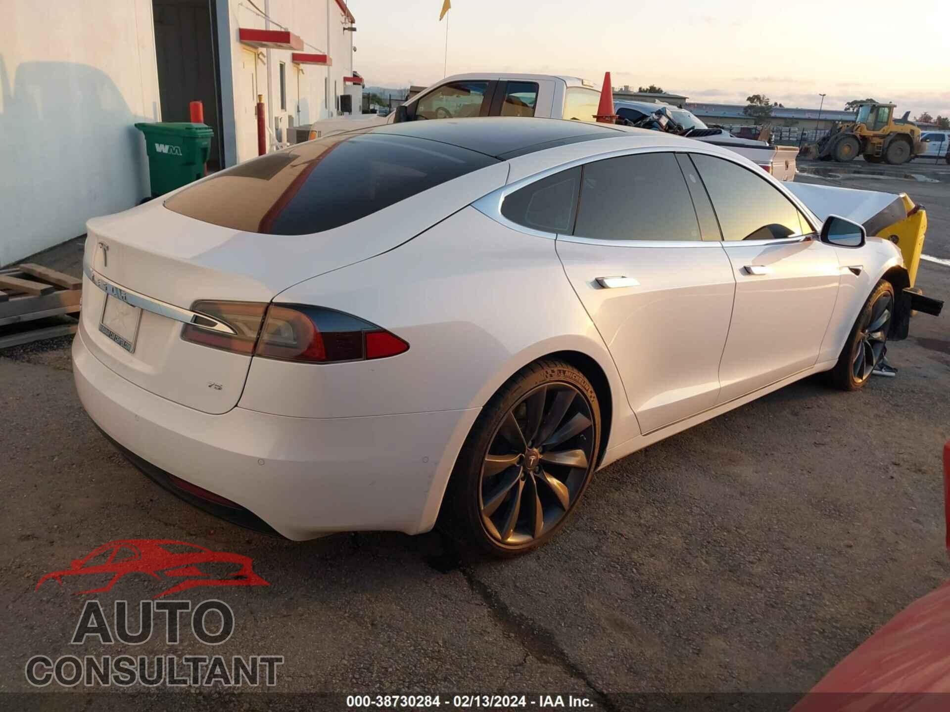 TESLA MODEL S 2017 - 5YJSA1E10HF204985
