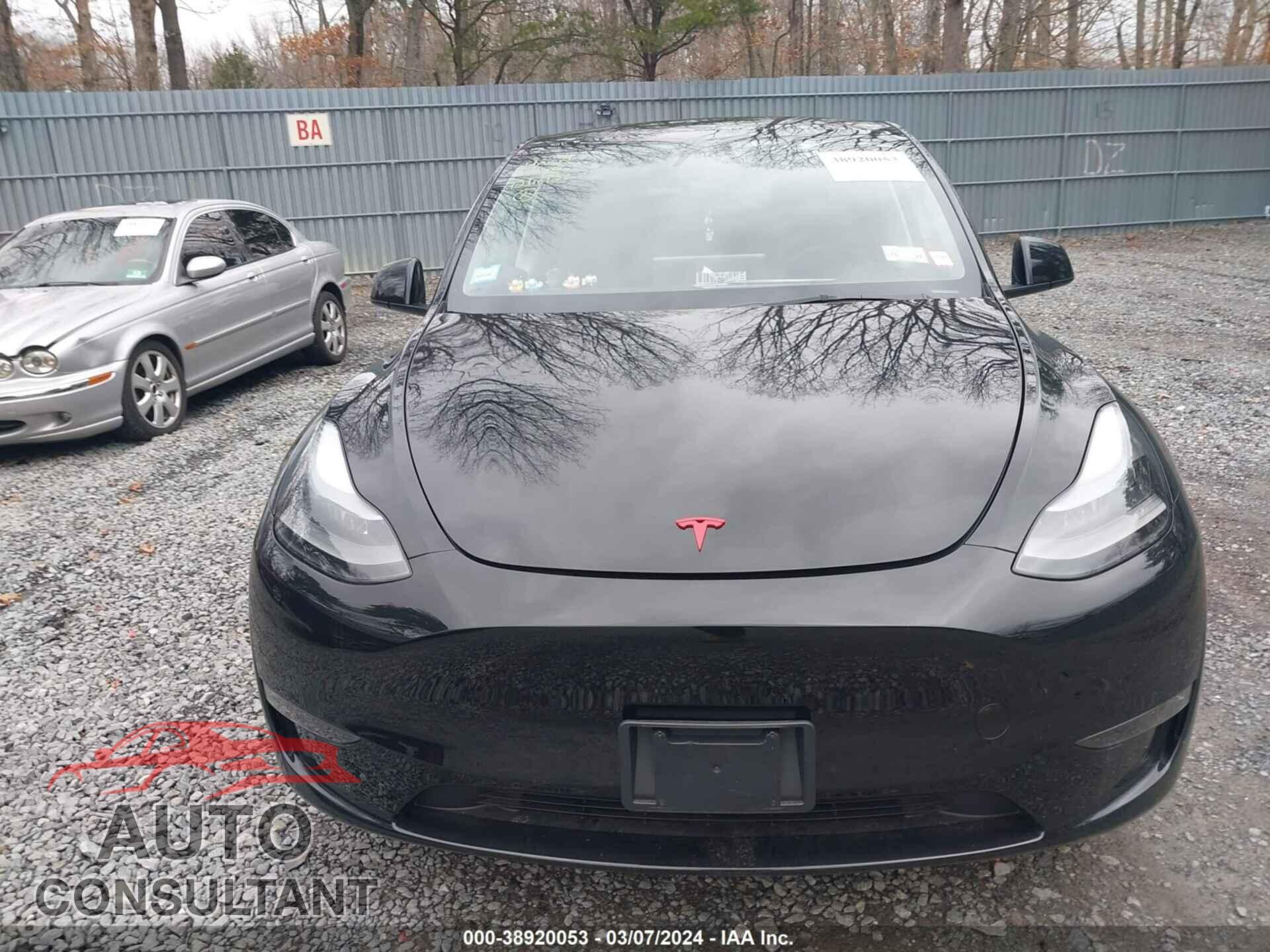 TESLA MODEL Y 2023 - 7SAYGAEE2PF907100