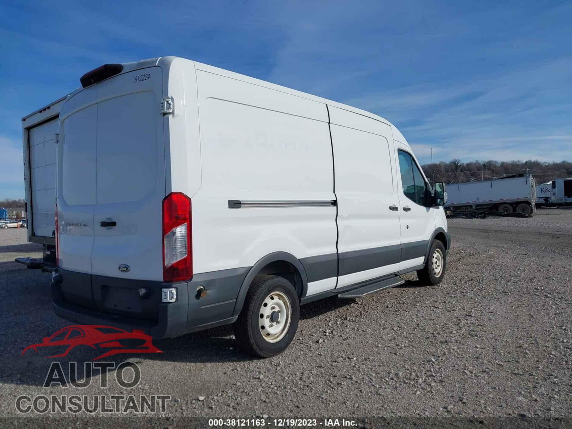 FORD TRANSIT 2018 - 1FTYE2CM2JKA12140