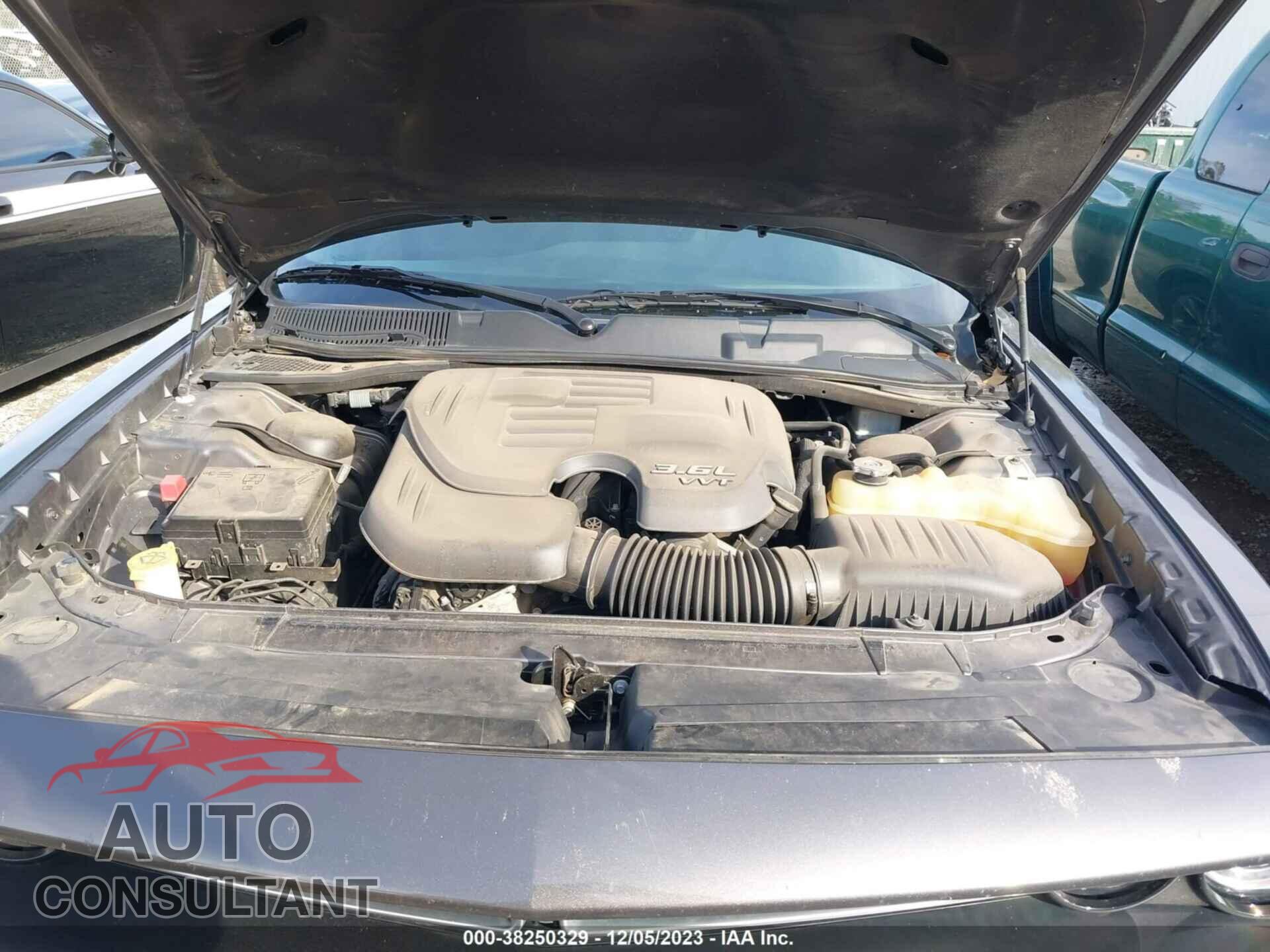 DODGE CHALLENGER 2018 - 2C3CDZAG2JH294780