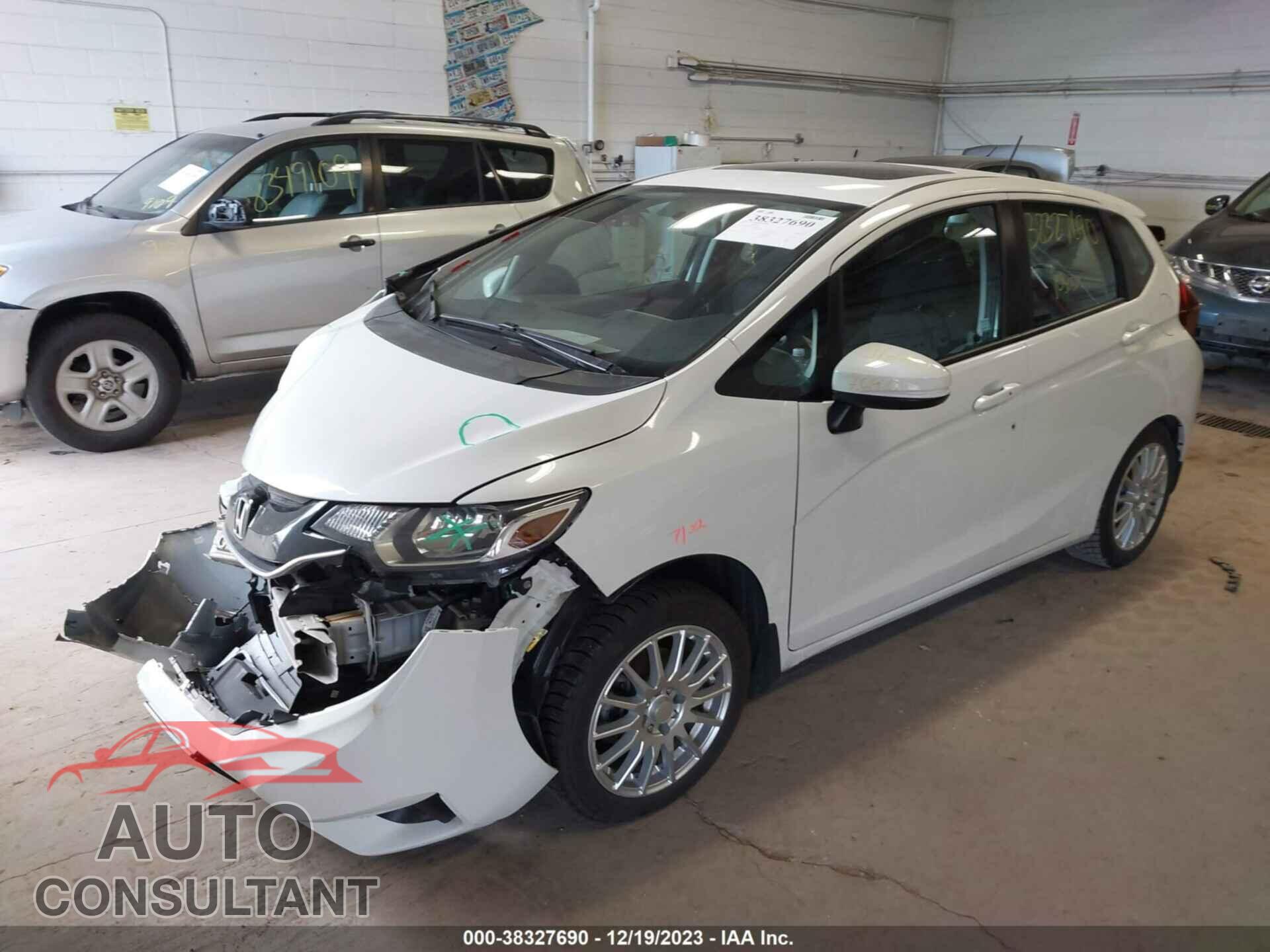 HONDA FIT 2017 - 3HGGK5G76HM711348
