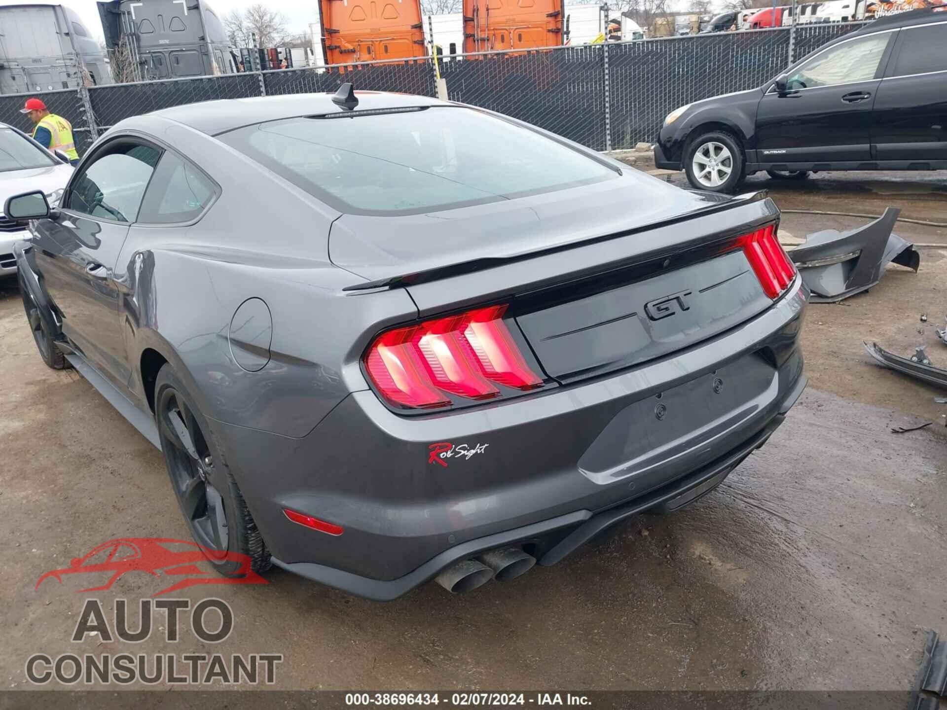 FORD MUSTANG 2021 - 1FA6P8CF2M5121311