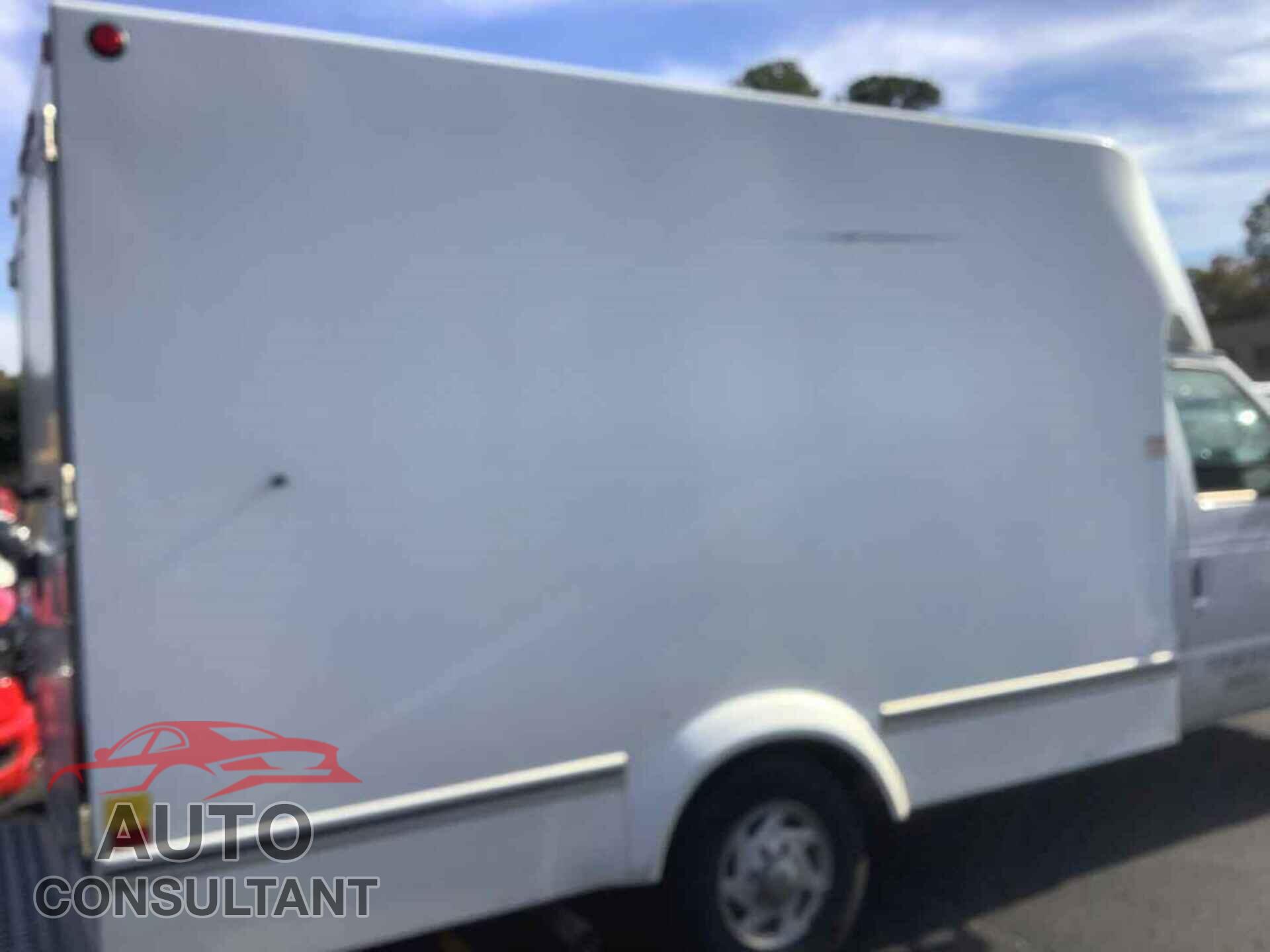 FORD ECONOLINE 2019 - 1FDWE3FS8KDC50051