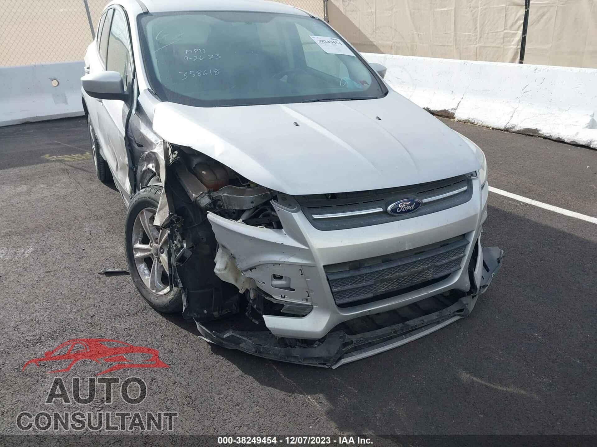 FORD ESCAPE 2014 - 1FMCU9GX2EUA24174