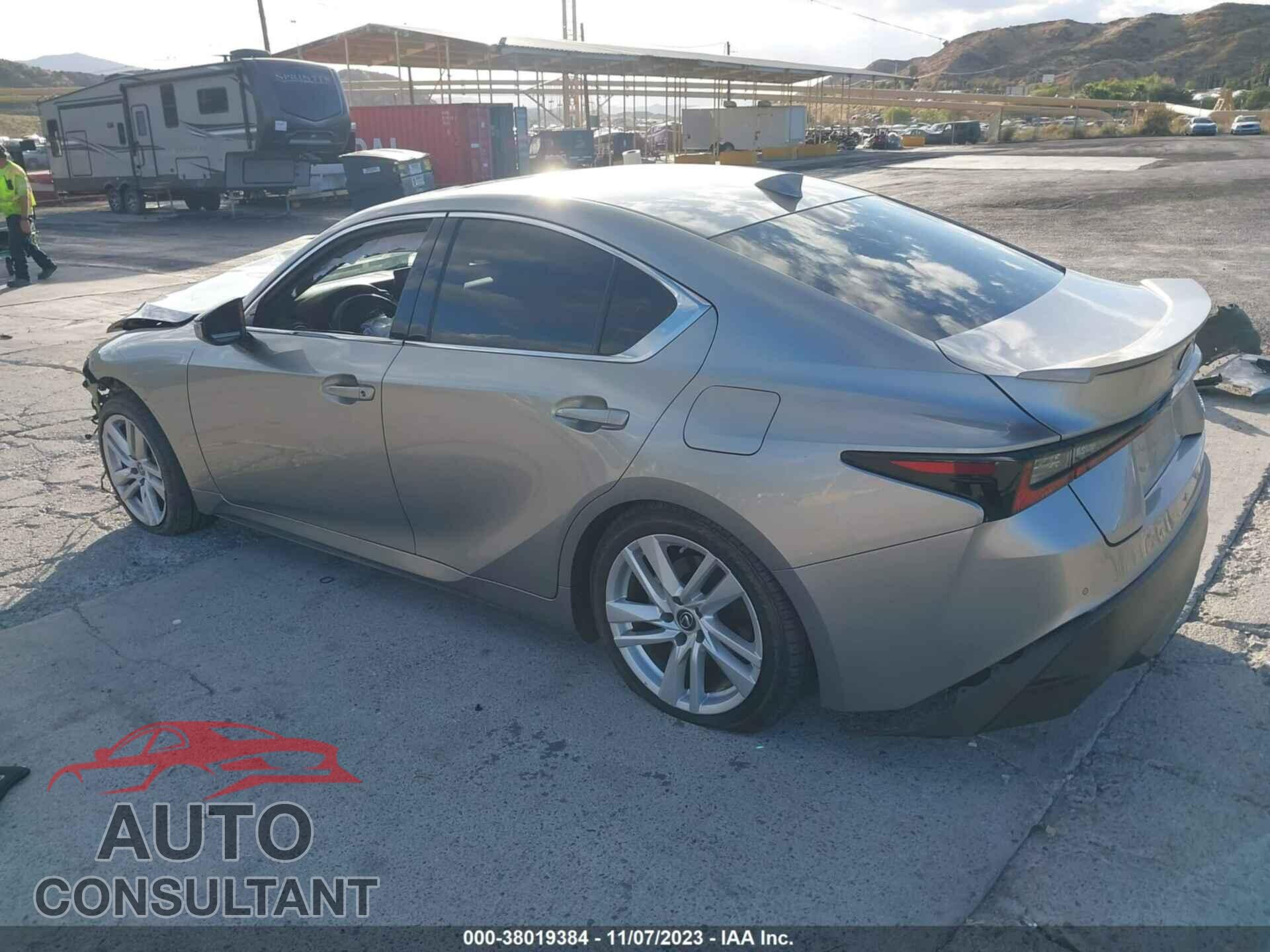 LEXUS IS 300 2021 - JTHCA1D20M5115782