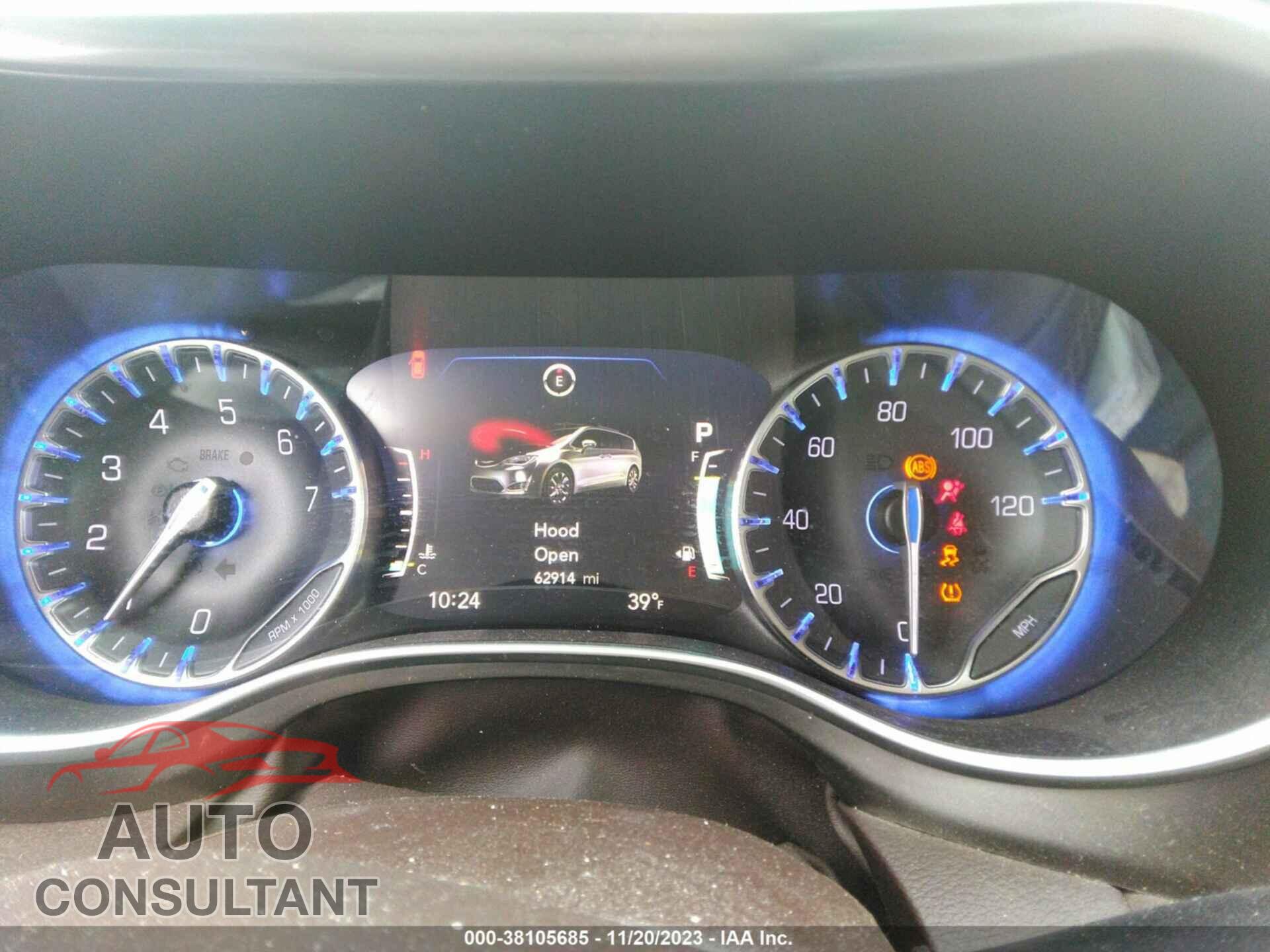 CHRYSLER PACIFICA 2018 - 2C4RC1EG8JR227793