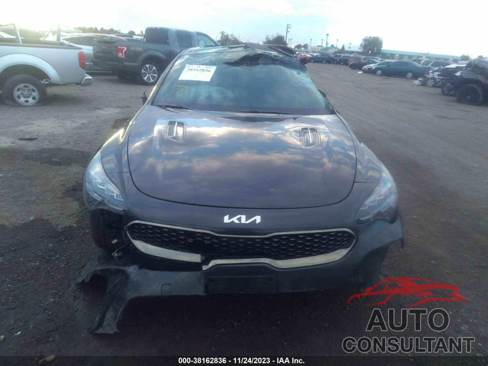 KIA STINGER 2022 - KNAE45LC3N6112788