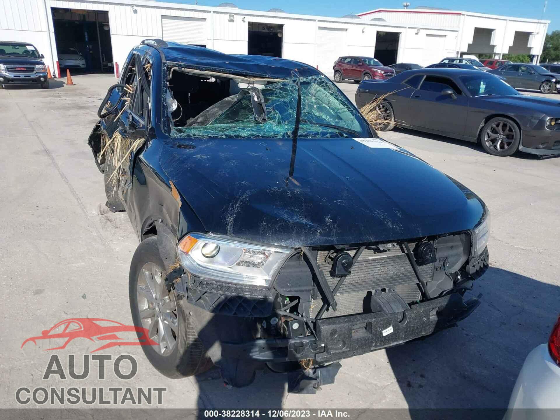 DODGE DURANGO 2018 - 1C4RDJAG1JC101836