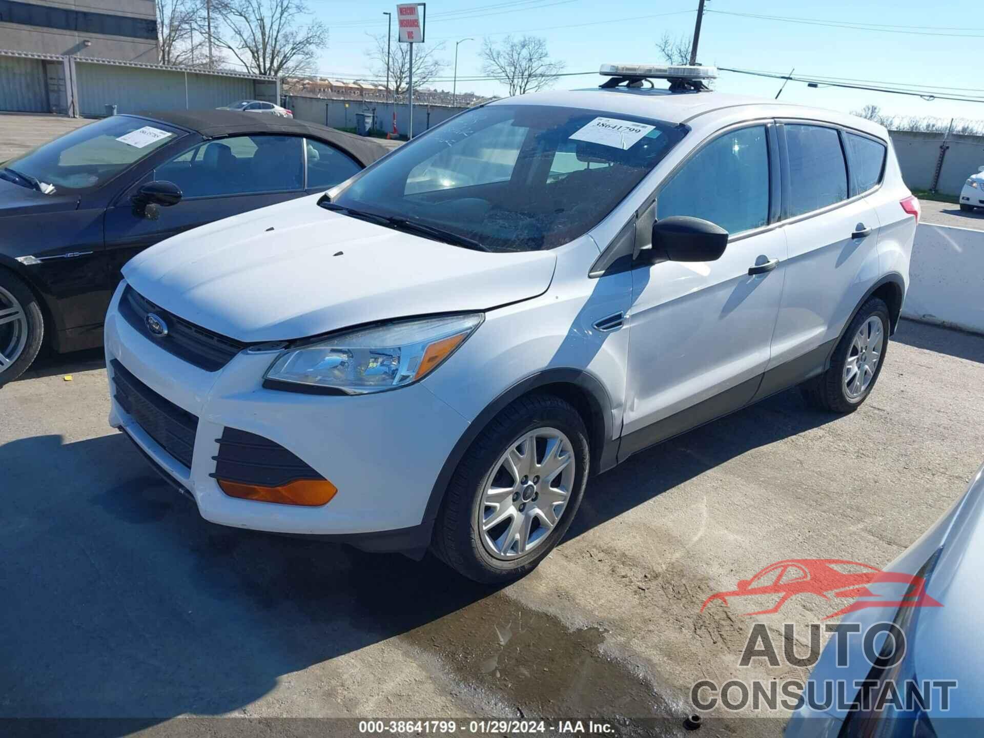 FORD ESCAPE 2016 - 1FMCU0F76GUC00286