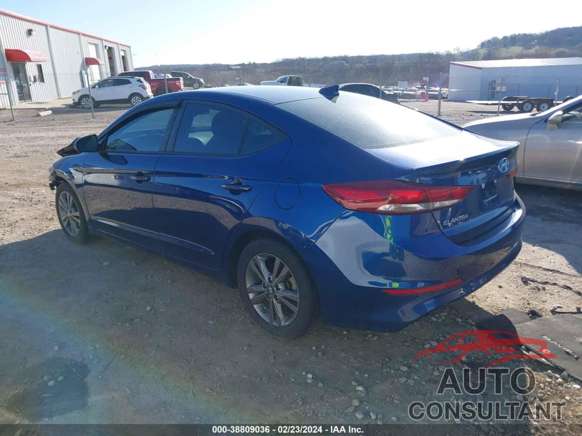 HYUNDAI ELANTRA 2018 - 5NPD84LF1JH385073