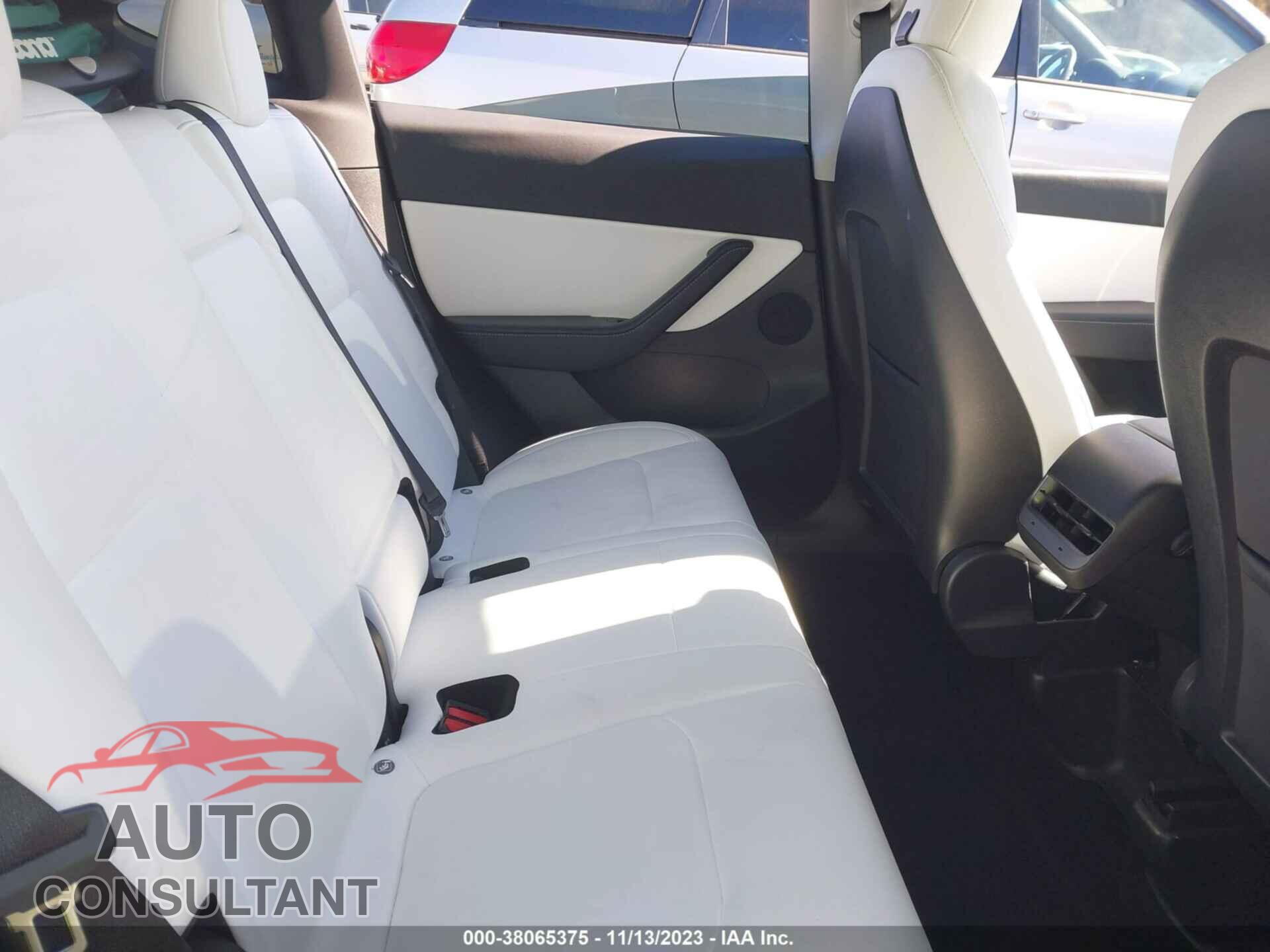 TESLA MODEL Y 2022 - 7SAYGDEF0NF442002