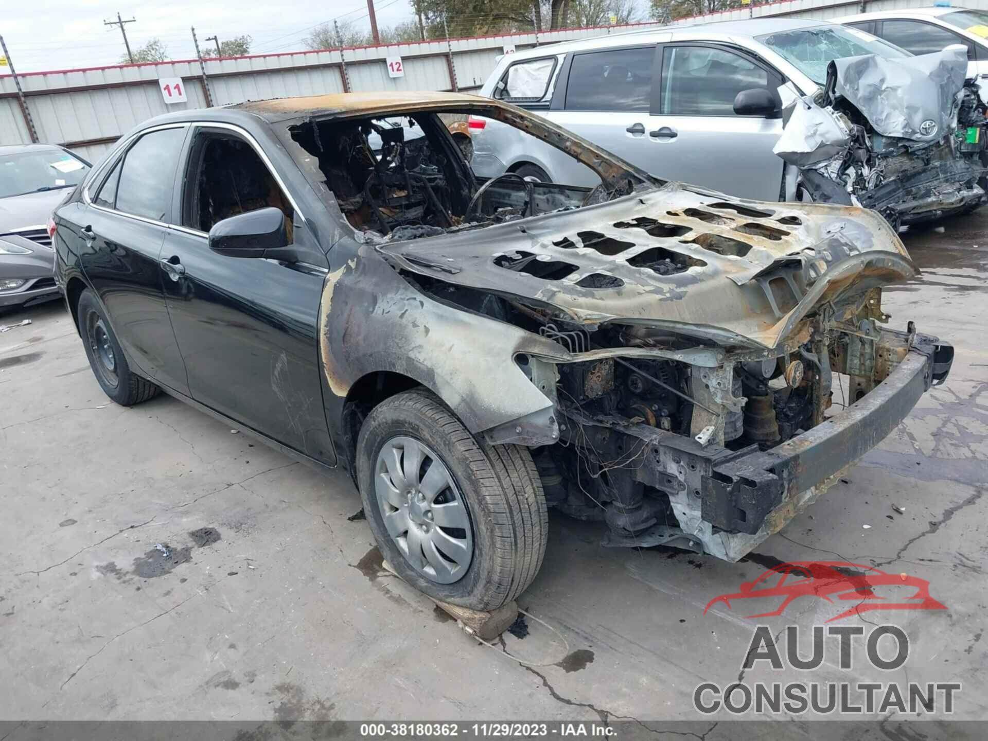 TOYOTA CAMRY 2015 - 4T4BF1FK8FR492432