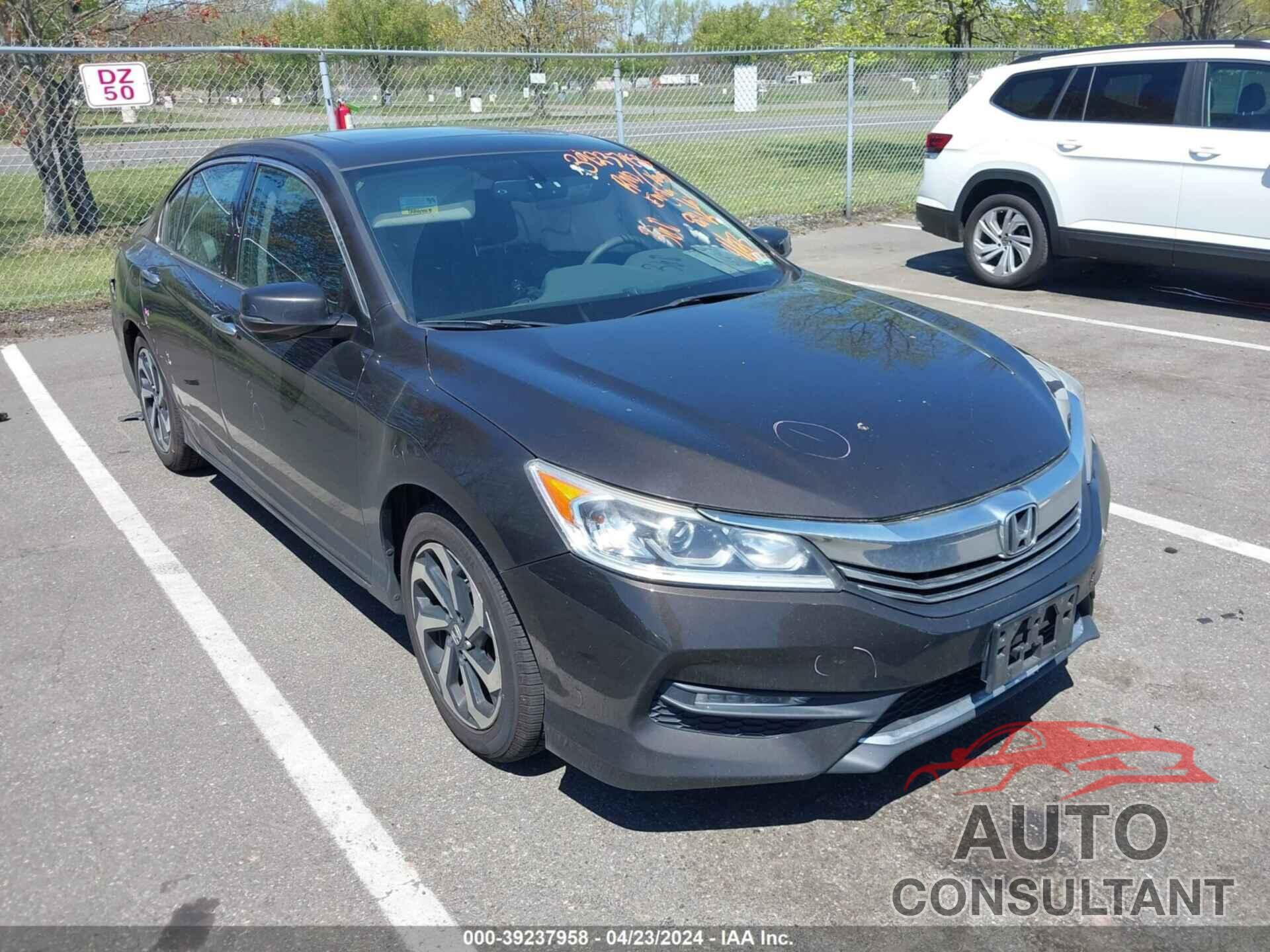 HONDA ACCORD 2017 - 1HGCR3F89HA026671