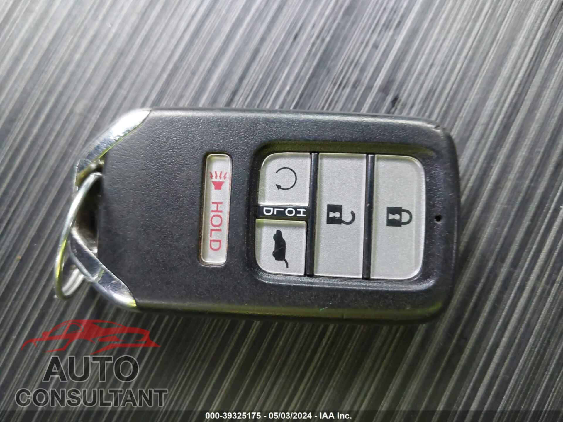 HONDA PILOT 2017 - 5FNYF6H99HB097574