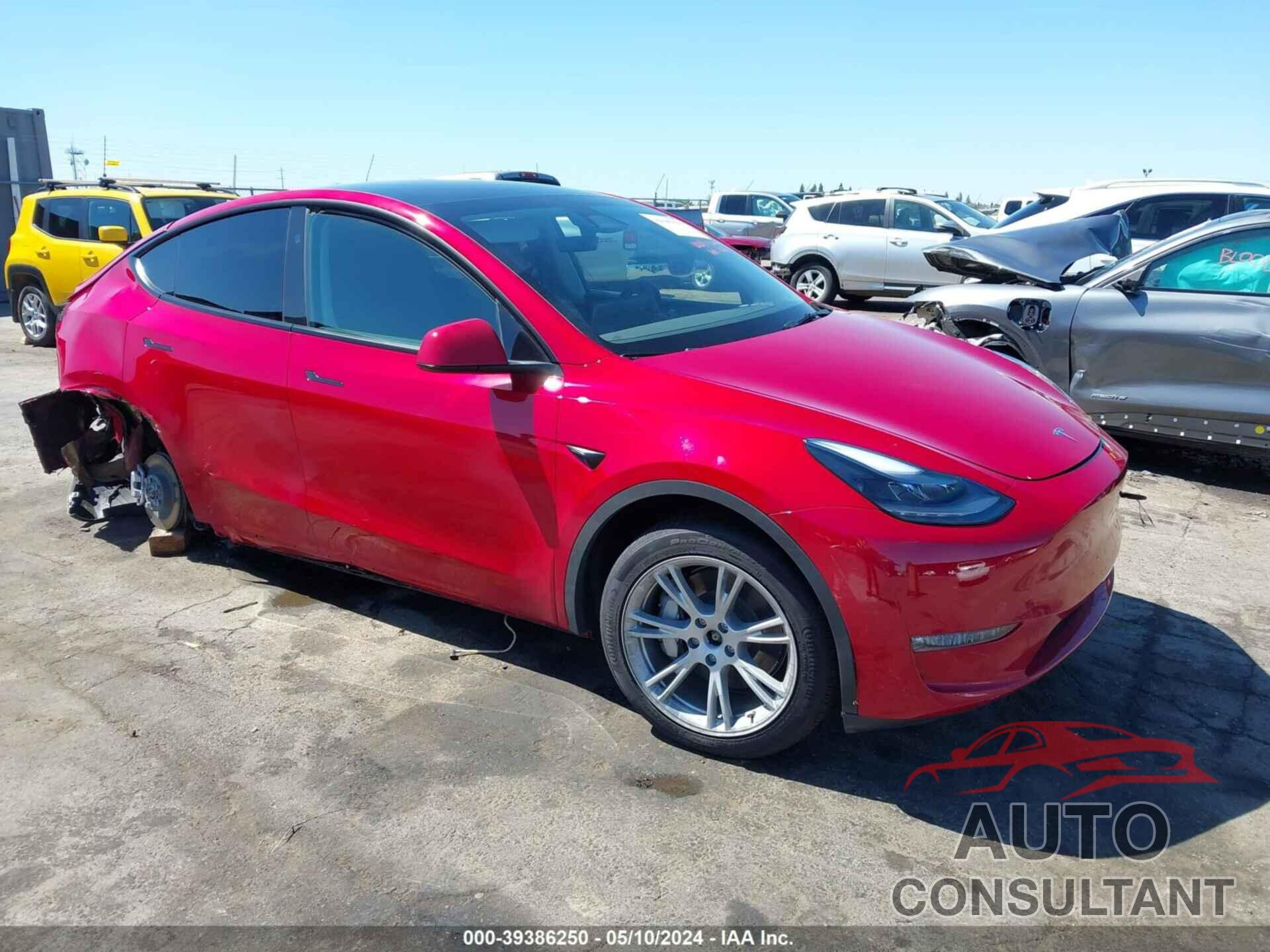 TESLA MODEL Y 2023 - 7SAYGDEE9PF911338