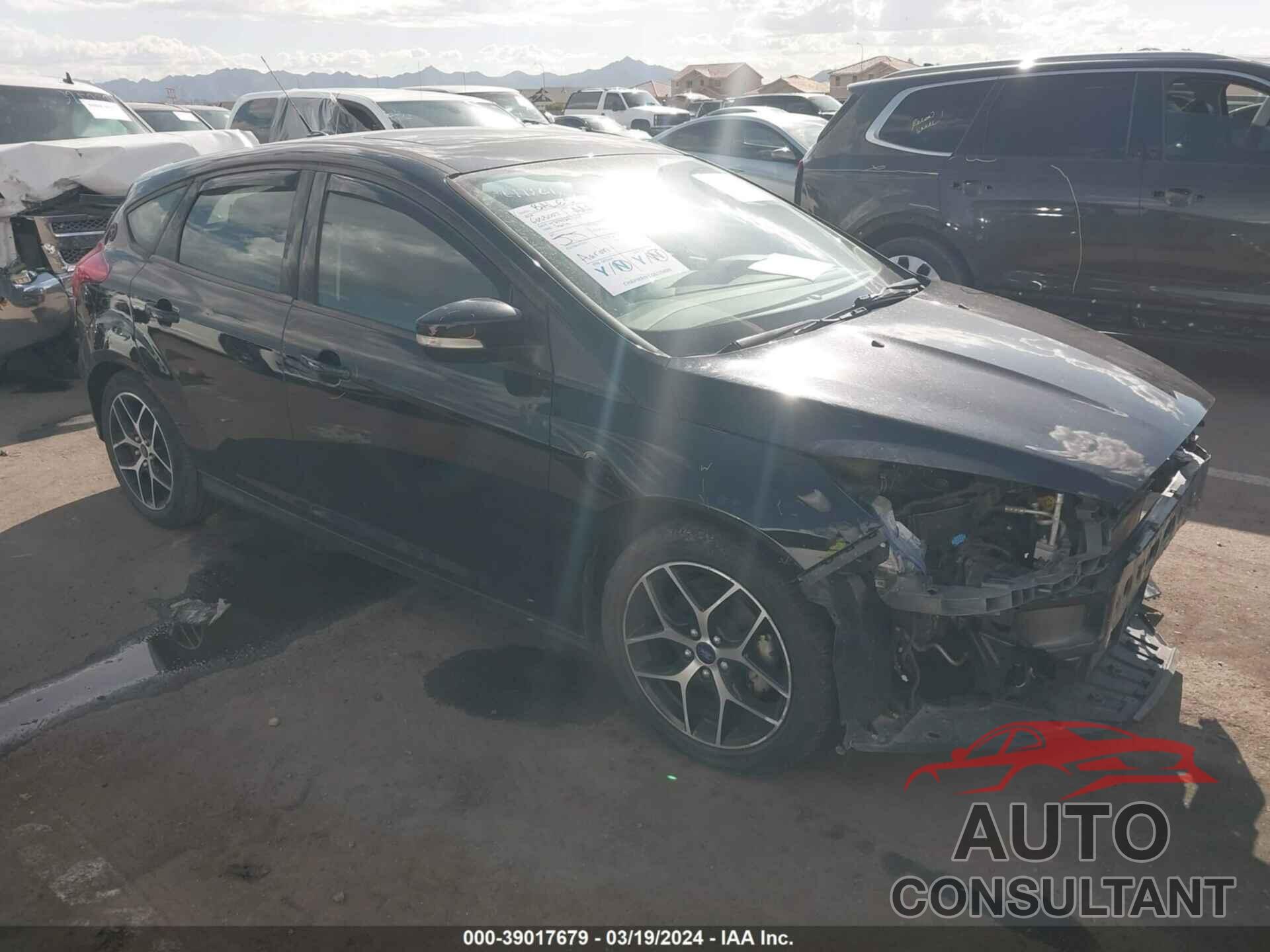 FORD FOCUS 2018 - 1FADP3M27JL217321