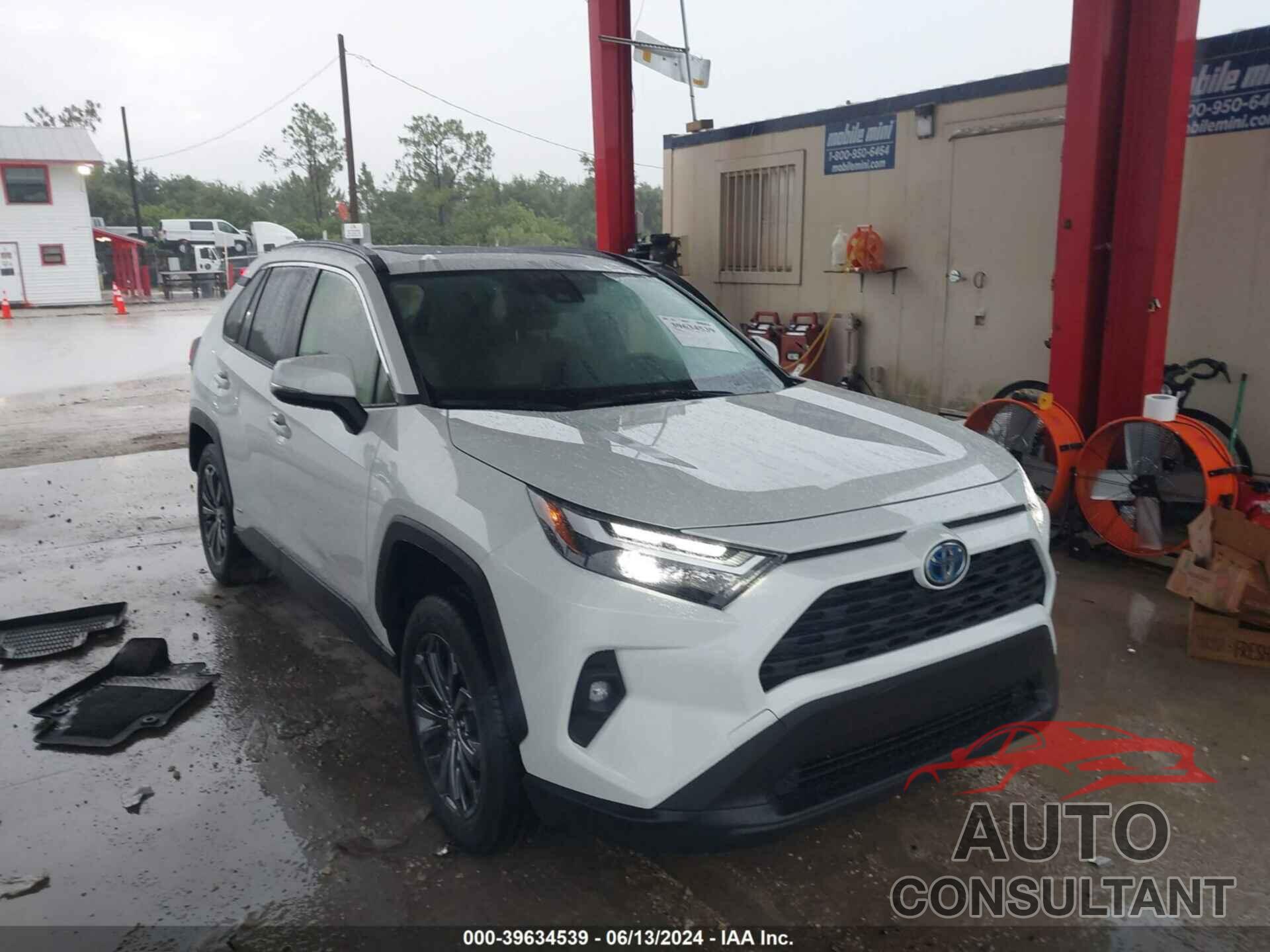 TOYOTA RAV4 HYBRID 2022 - JTMB6RFVXND070300