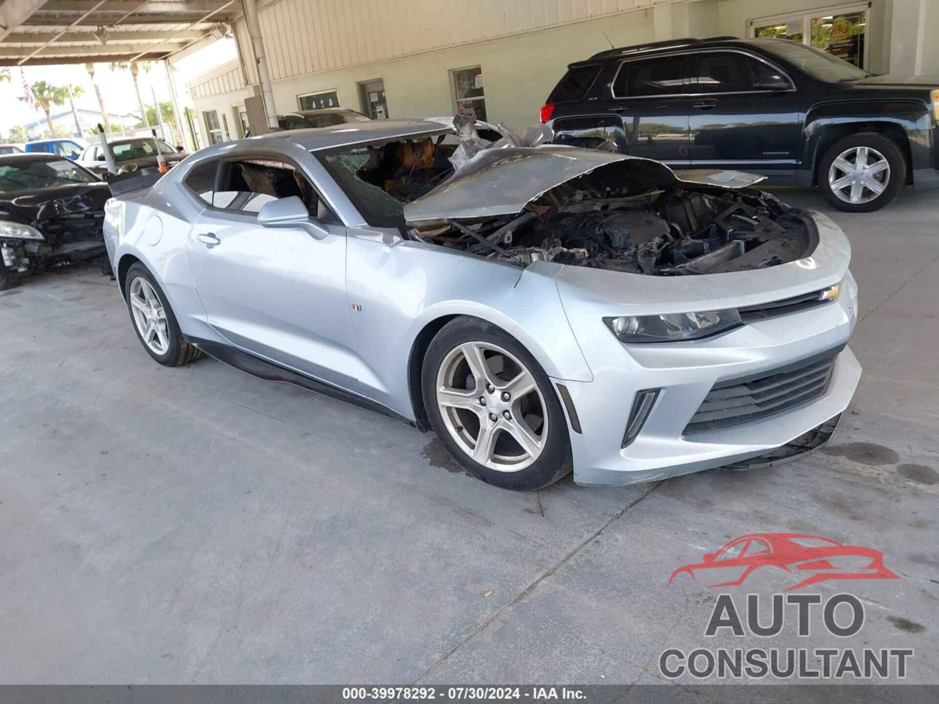 CHEVROLET CAMARO 2017 - 1G1FB1RX6H0194113