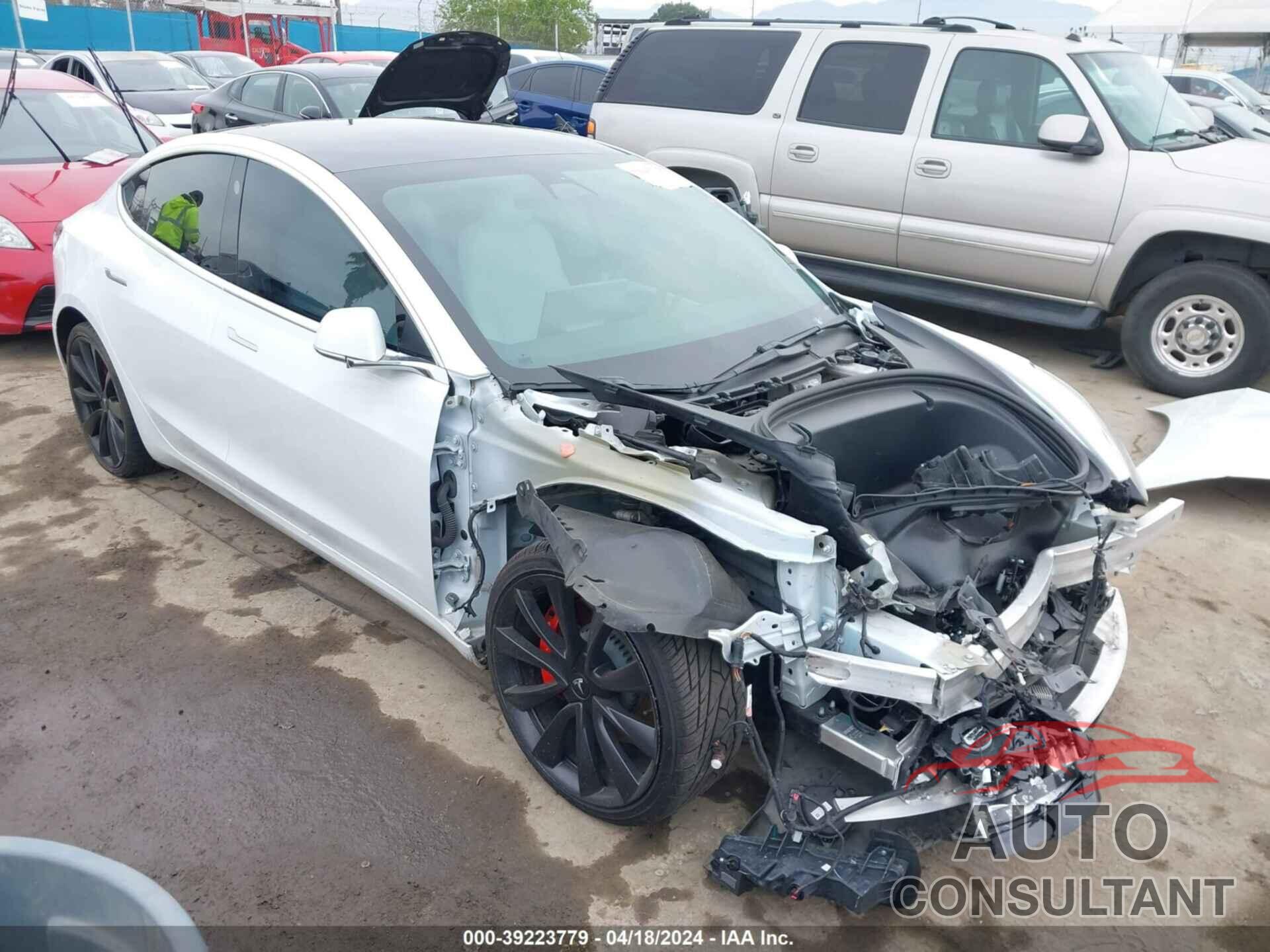 TESLA MODEL 3 2020 - 5YJ3E1EC1LF742937