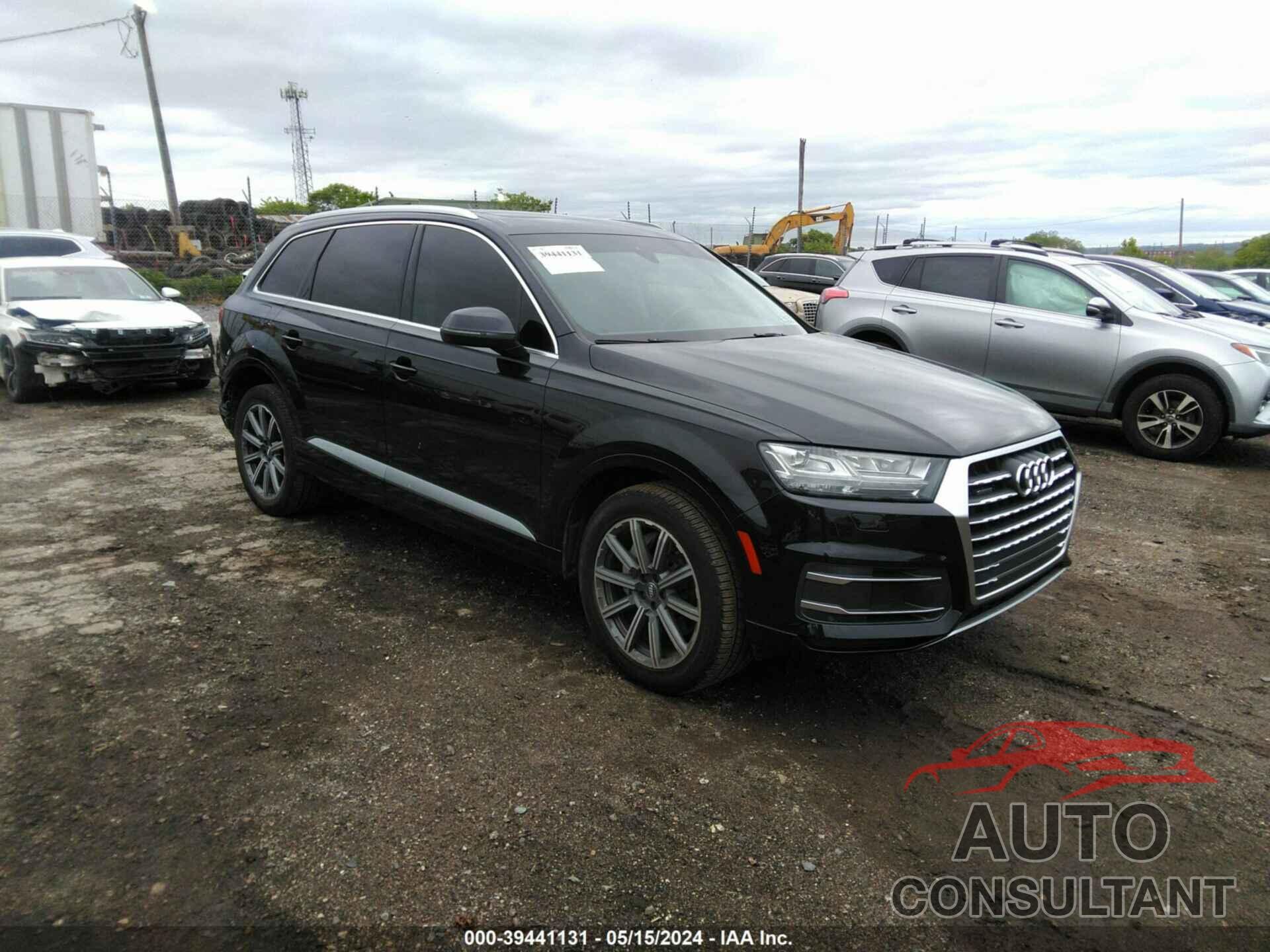 AUDI Q7 2019 - WA1LHAF77KD042932