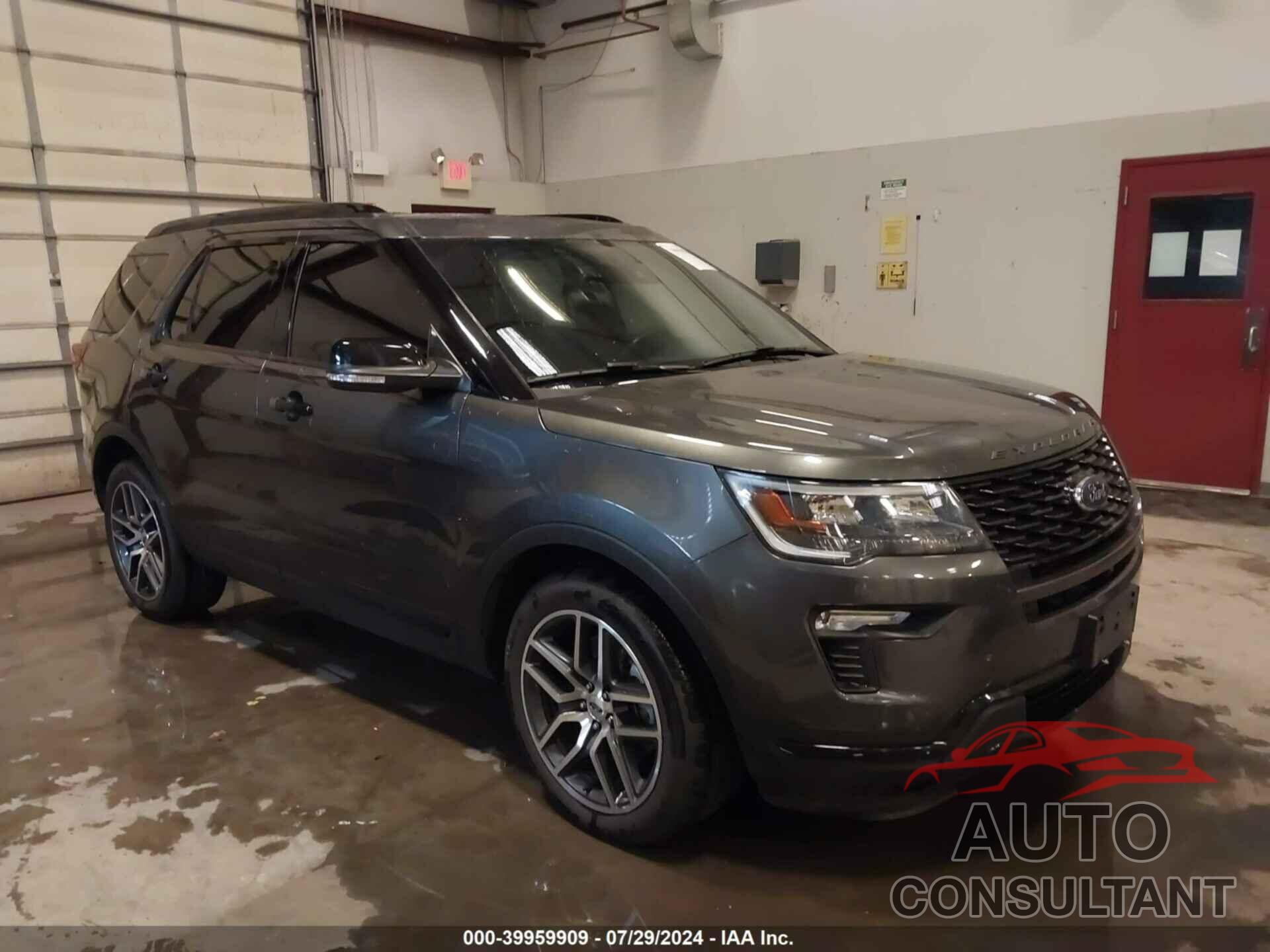 FORD EXPLORER 2018 - 1FM5K8GTXJGB31259