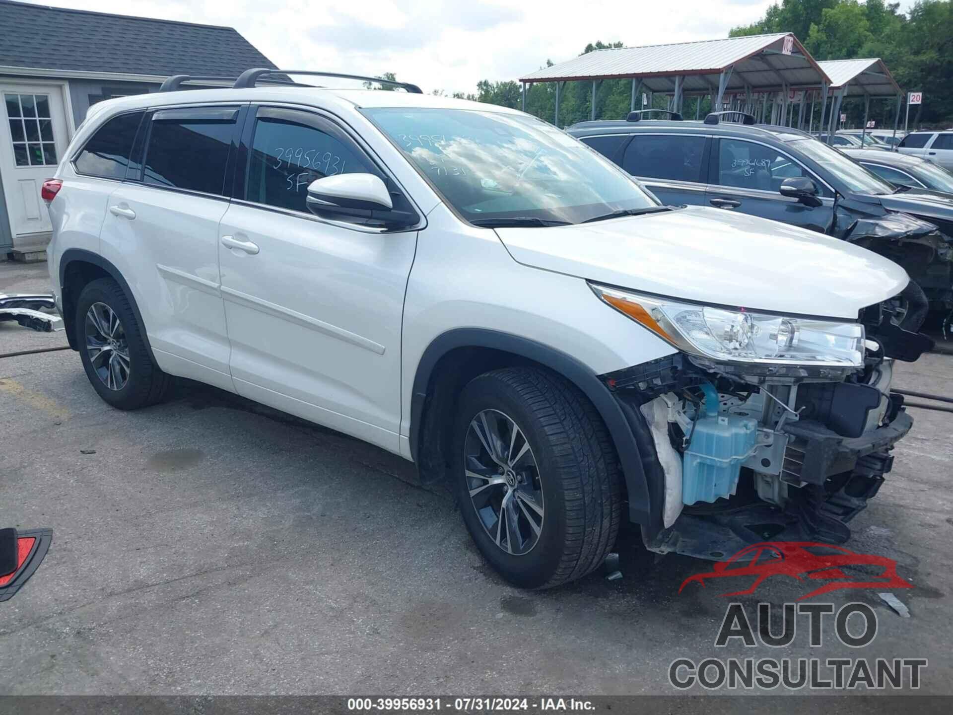 TOYOTA HIGHLANDER 2018 - 5TDBZRFH8JS877544