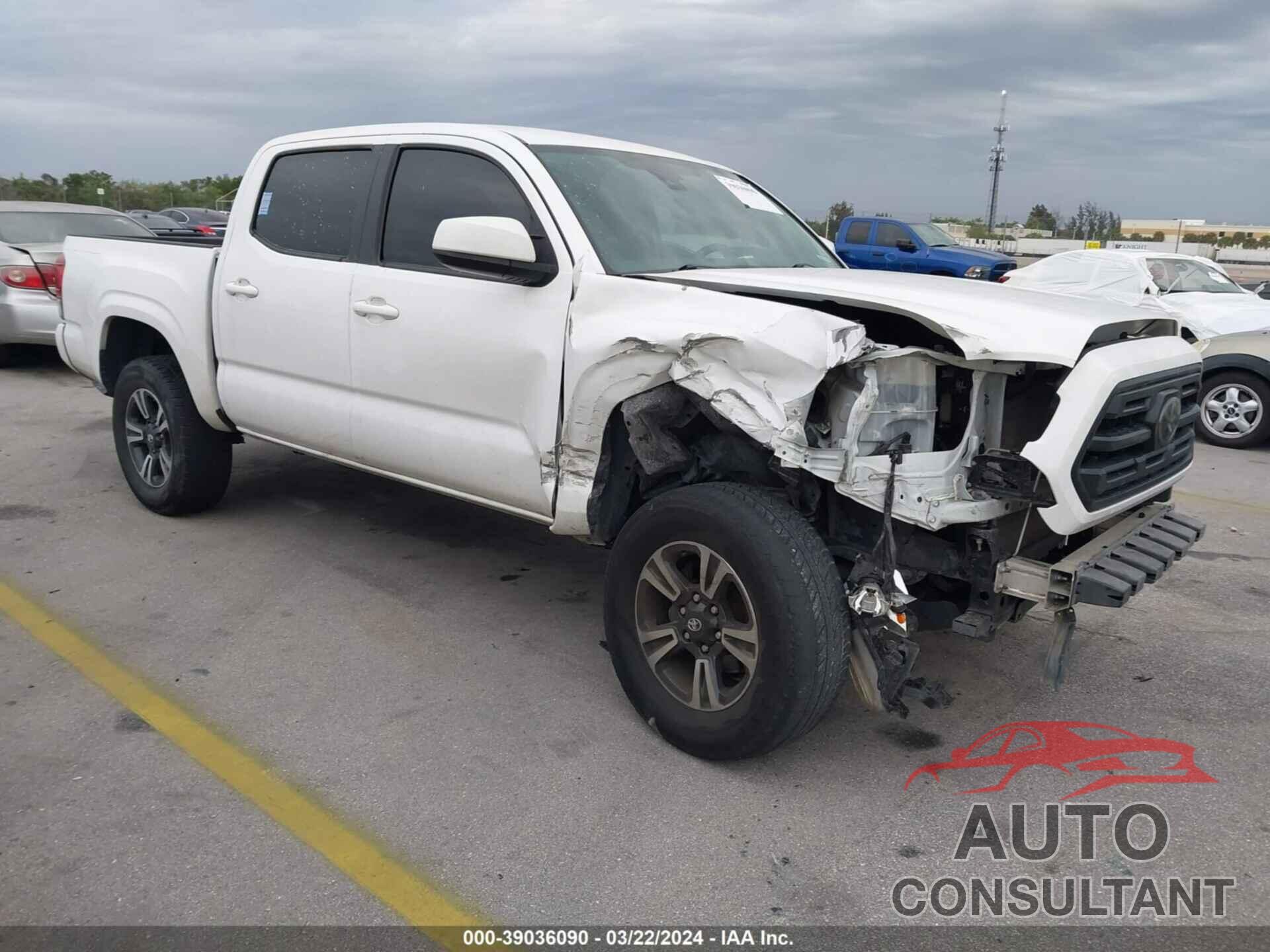 TOYOTA TACOMA 2018 - 5TFAX5GN8JX120846