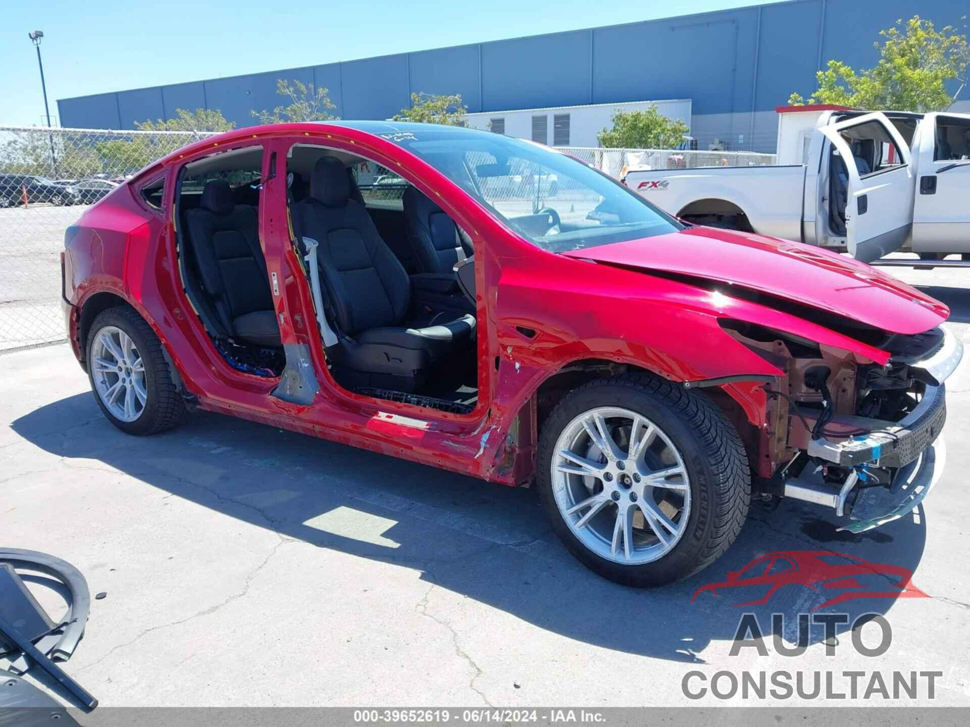 TESLA MODEL Y 2022 - 7SAYGDEEXNF392913