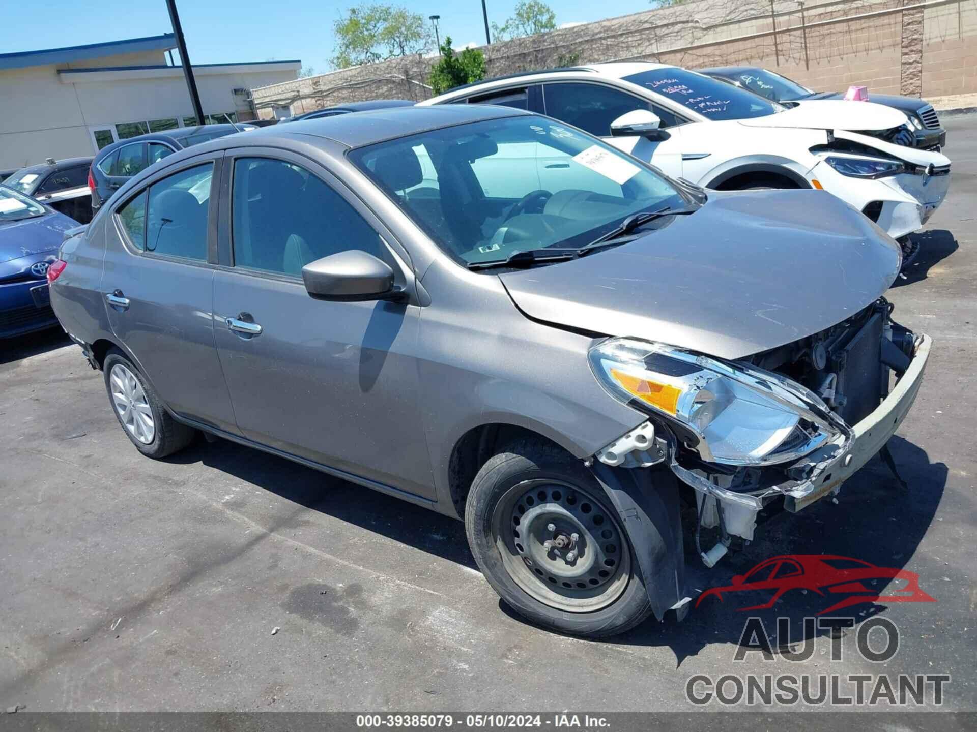 NISSAN VERSA 2017 - 3N1CN7AP5HL805187