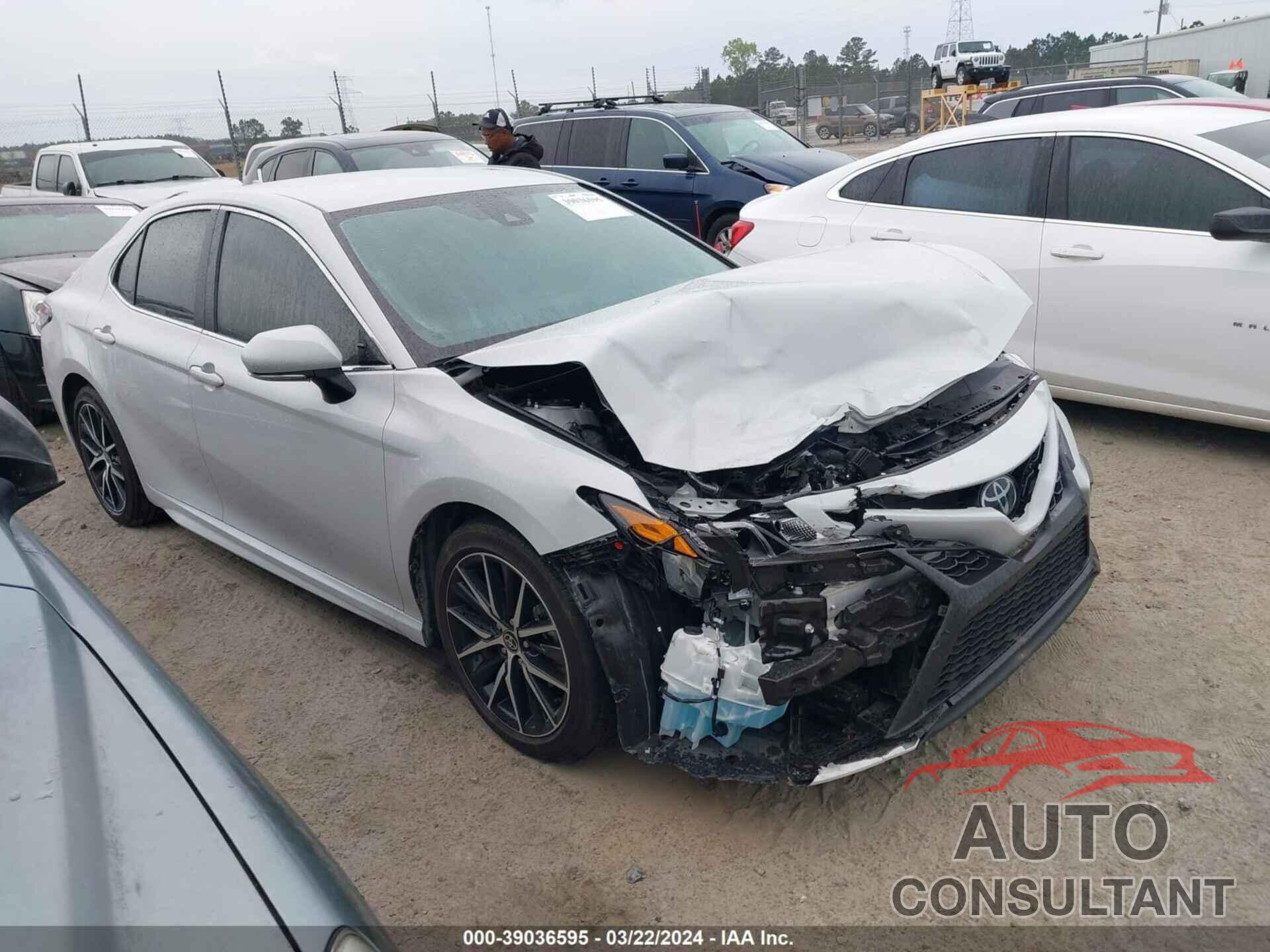 TOYOTA CAMRY 2023 - 4T1T11AK6PU135420