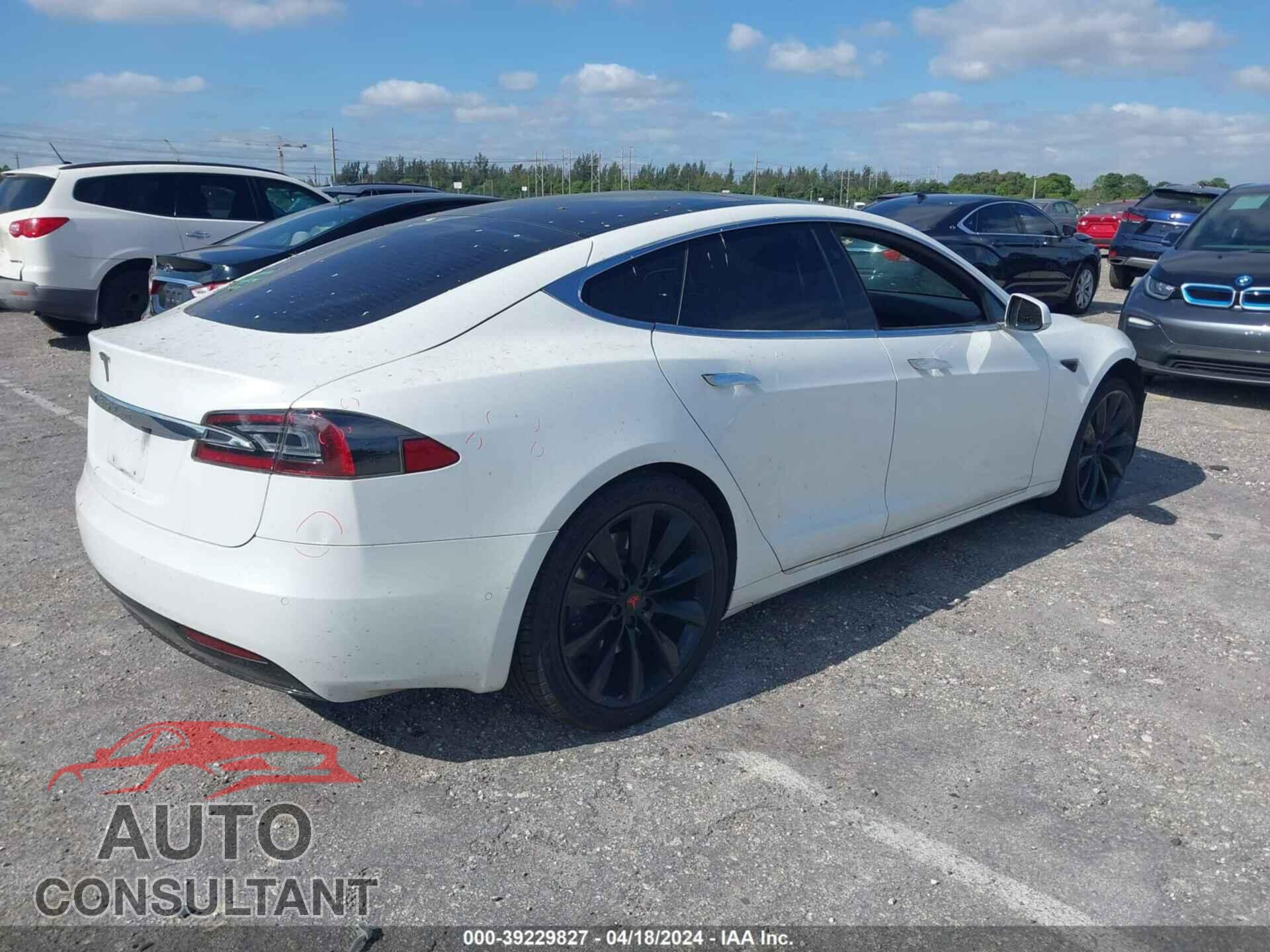 TESLA MODEL S 2017 - 5YJSA1E27HF204393