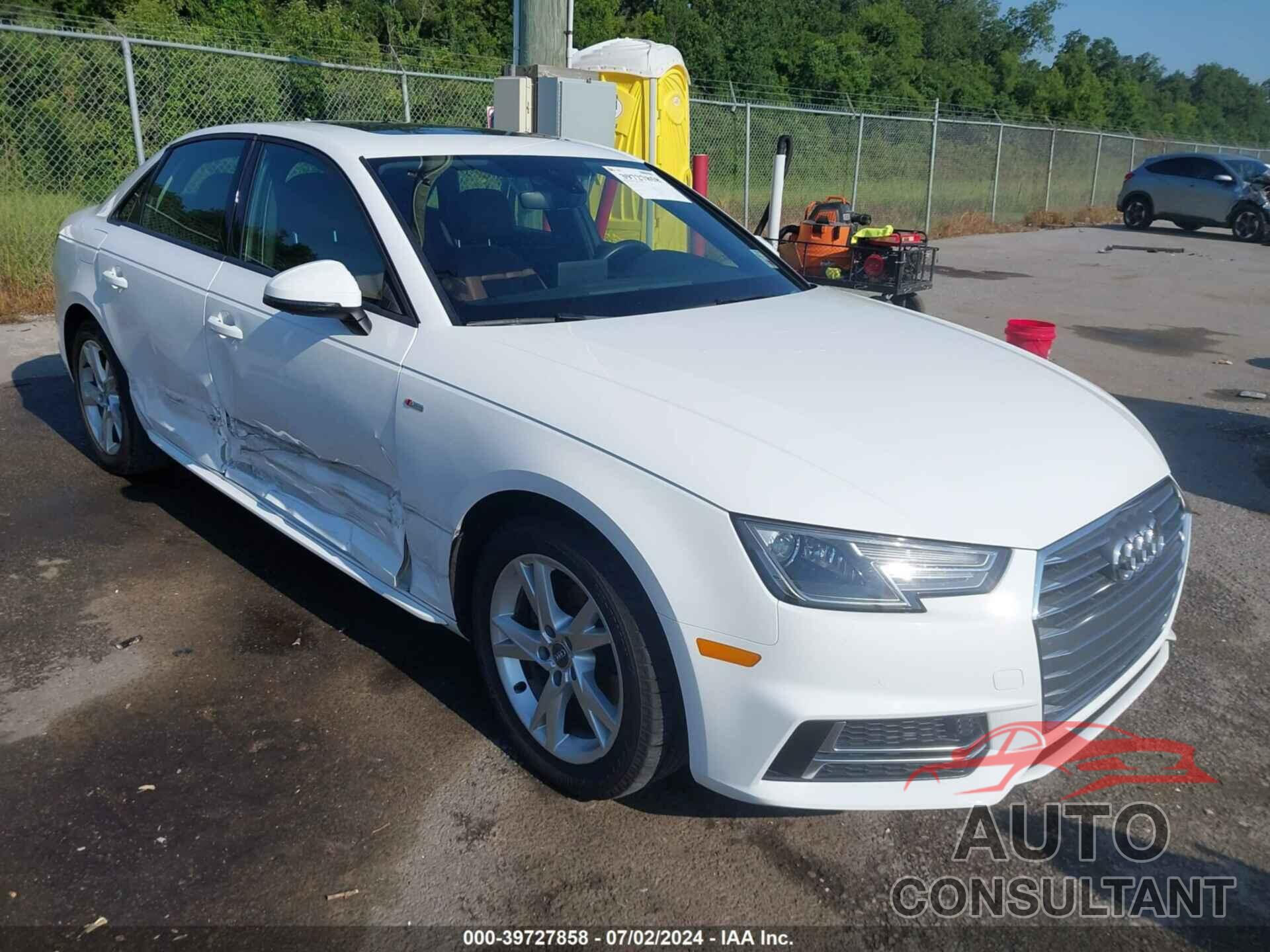 AUDI A4 2018 - WAUKMAF48JA082856