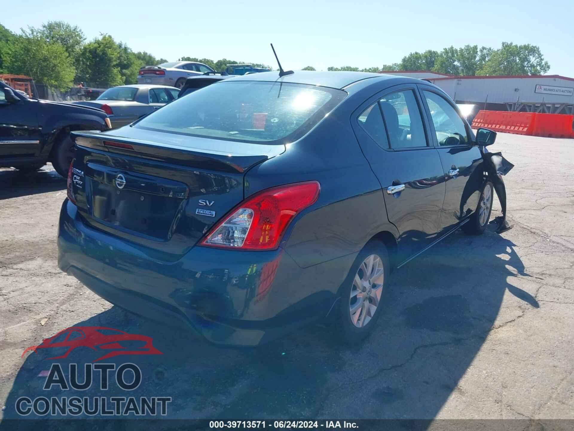 NISSAN VERSA 2017 - 3N1CN7AP3HL891003