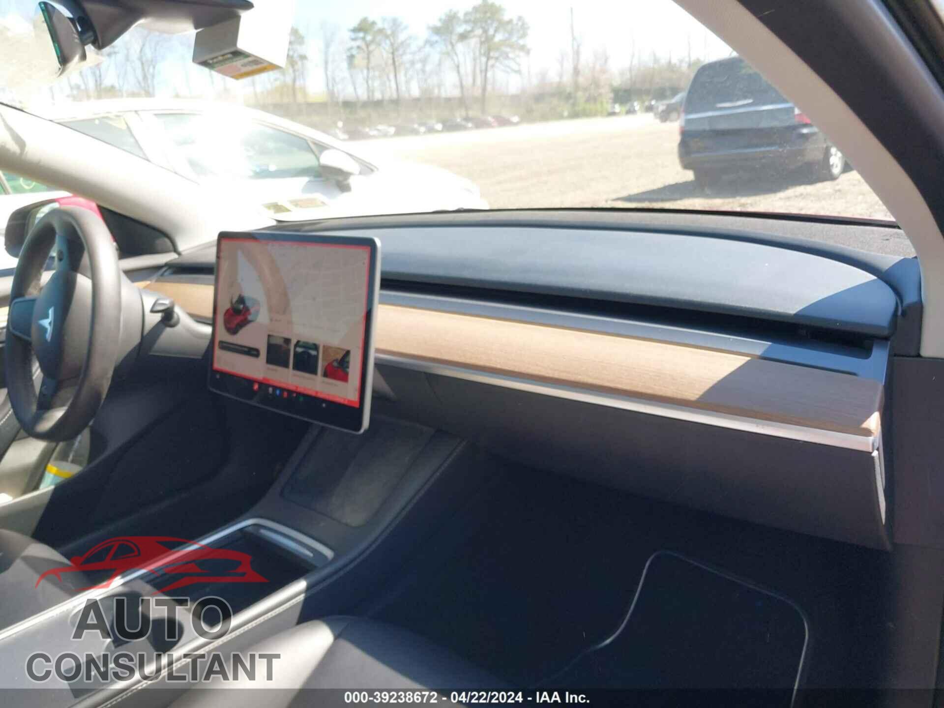 TESLA MODEL 3 2022 - 5YJ3E1EAXNF371004