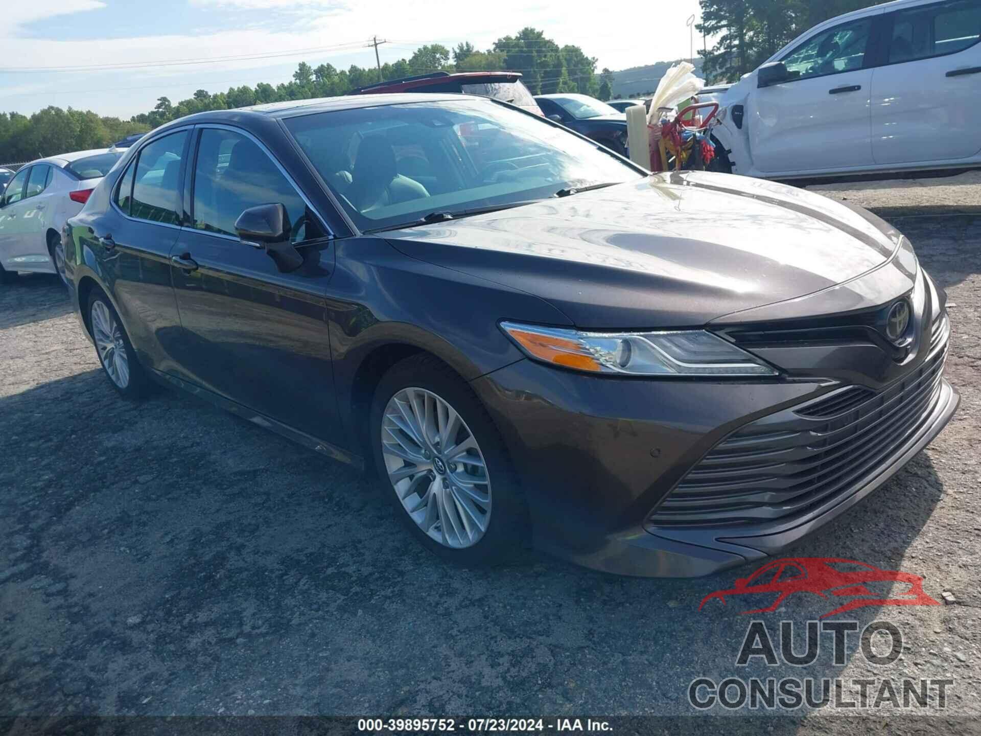 TOYOTA CAMRY 2019 - 4T1B11HK9KU719465