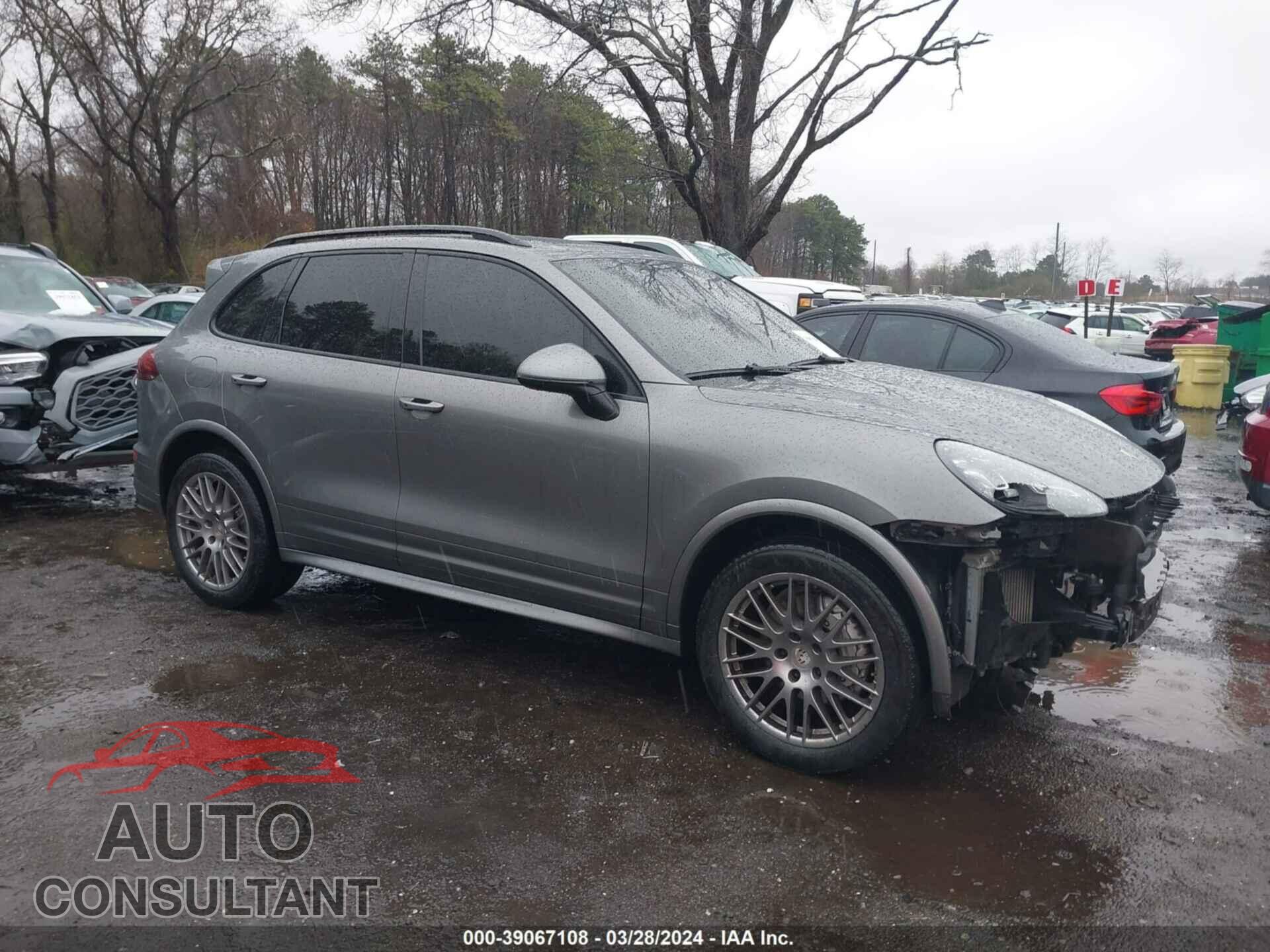 PORSCHE CAYENNE 2016 - WP1AB2A22GLA95839