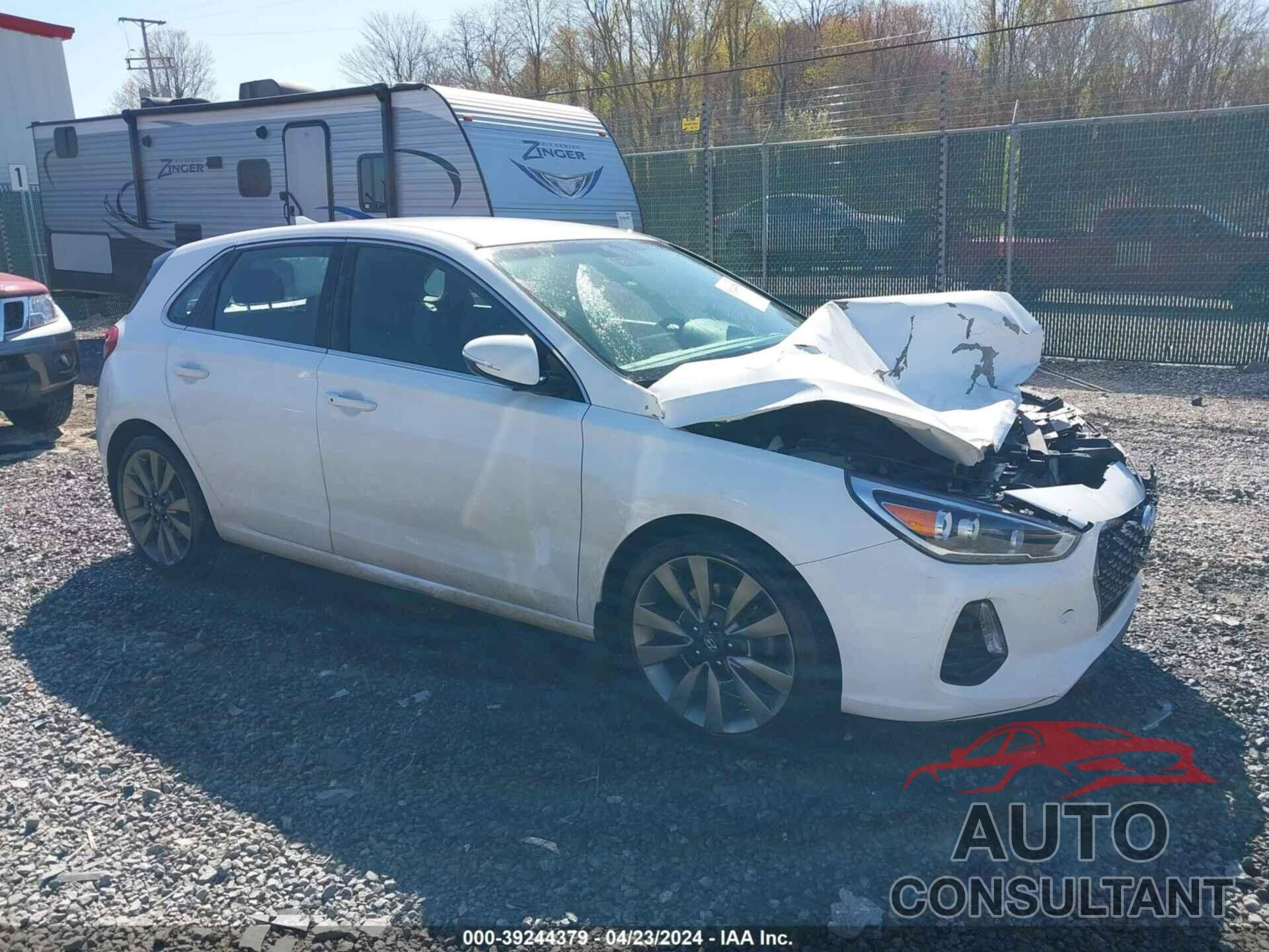 HYUNDAI ELANTRA GT 2018 - KMHH55LC6JU029354