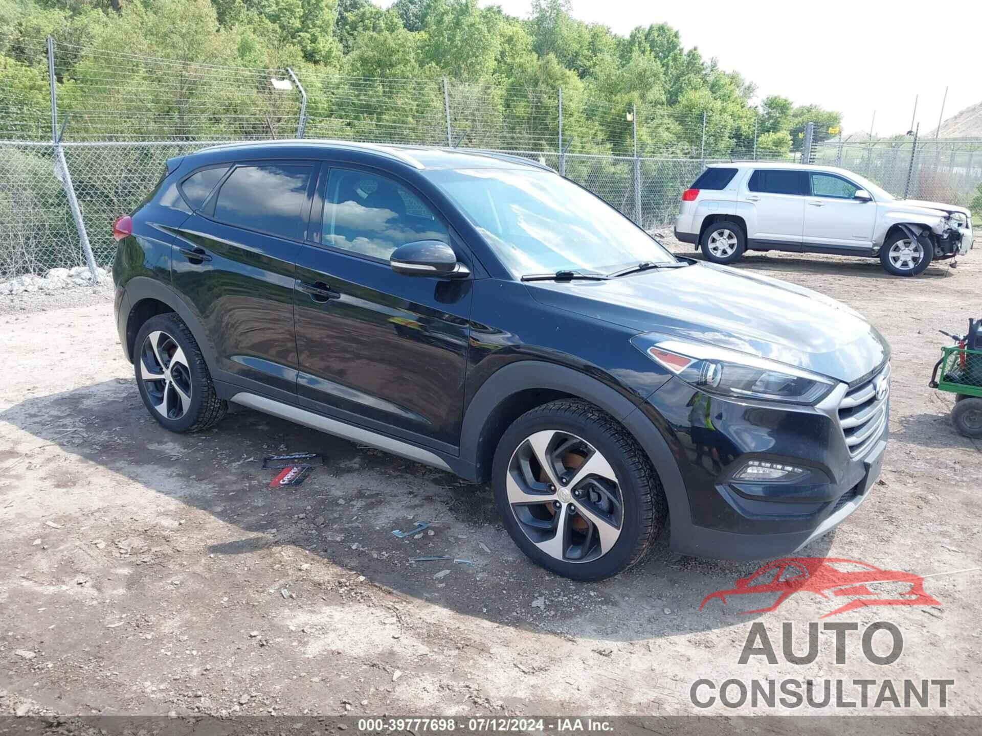 HYUNDAI TUCSON 2017 - KM8J33A23HU270997