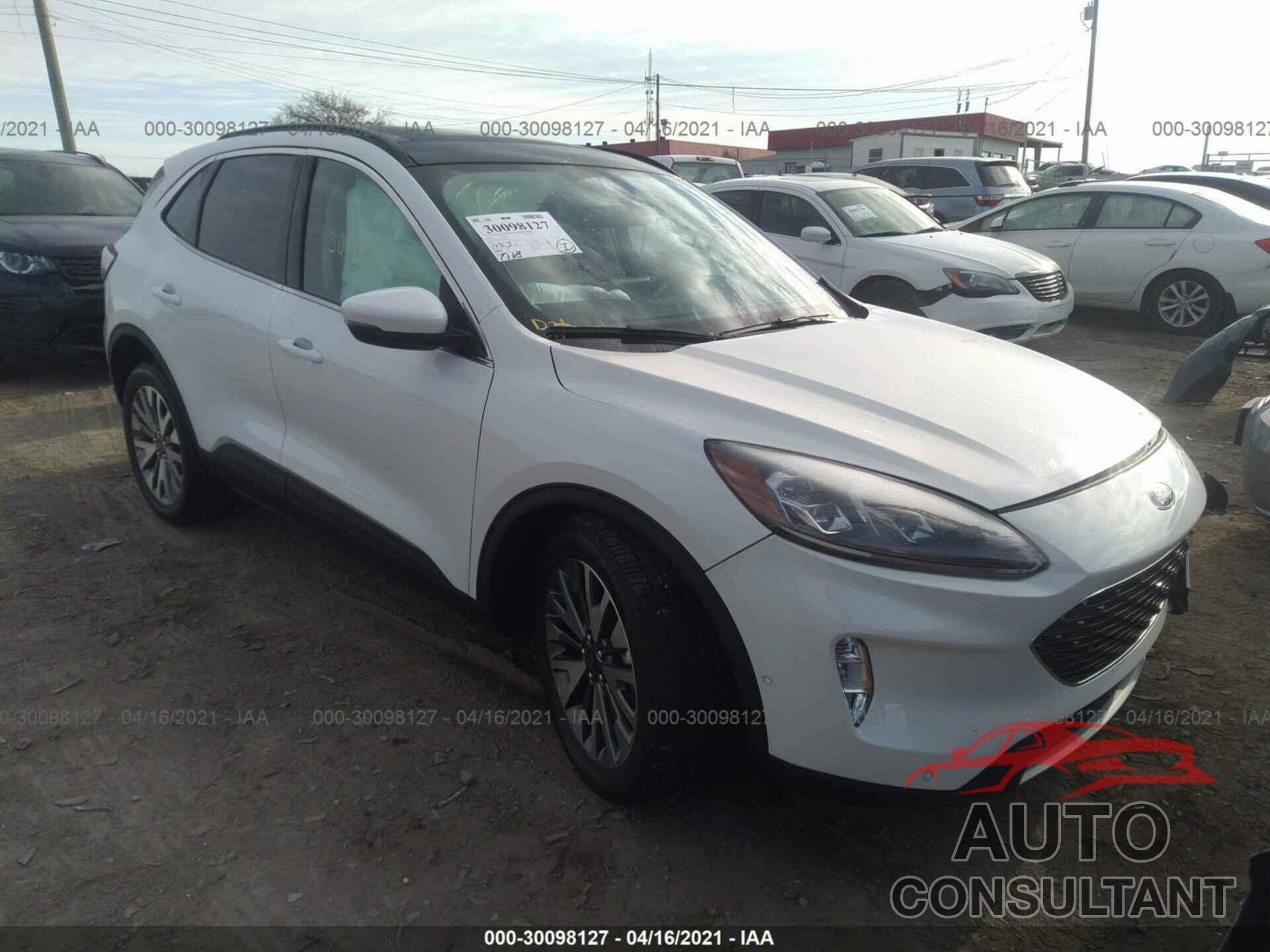 FORD ESCAPE 2020 - 1FMCU9J93LUC20518